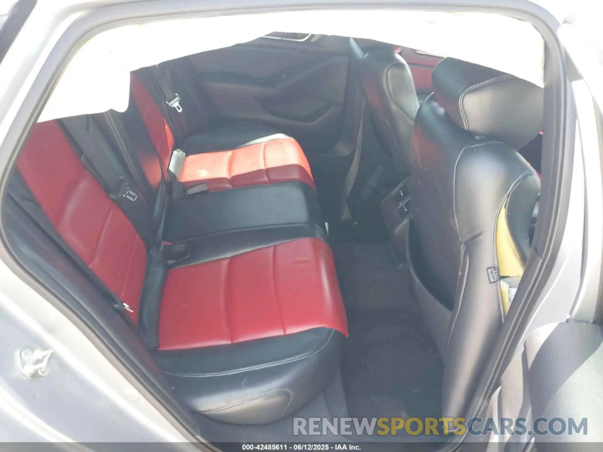 8 fotografías del automóvil dañado 1HGCV2F36LA016277 HONDA ACCORD 2020