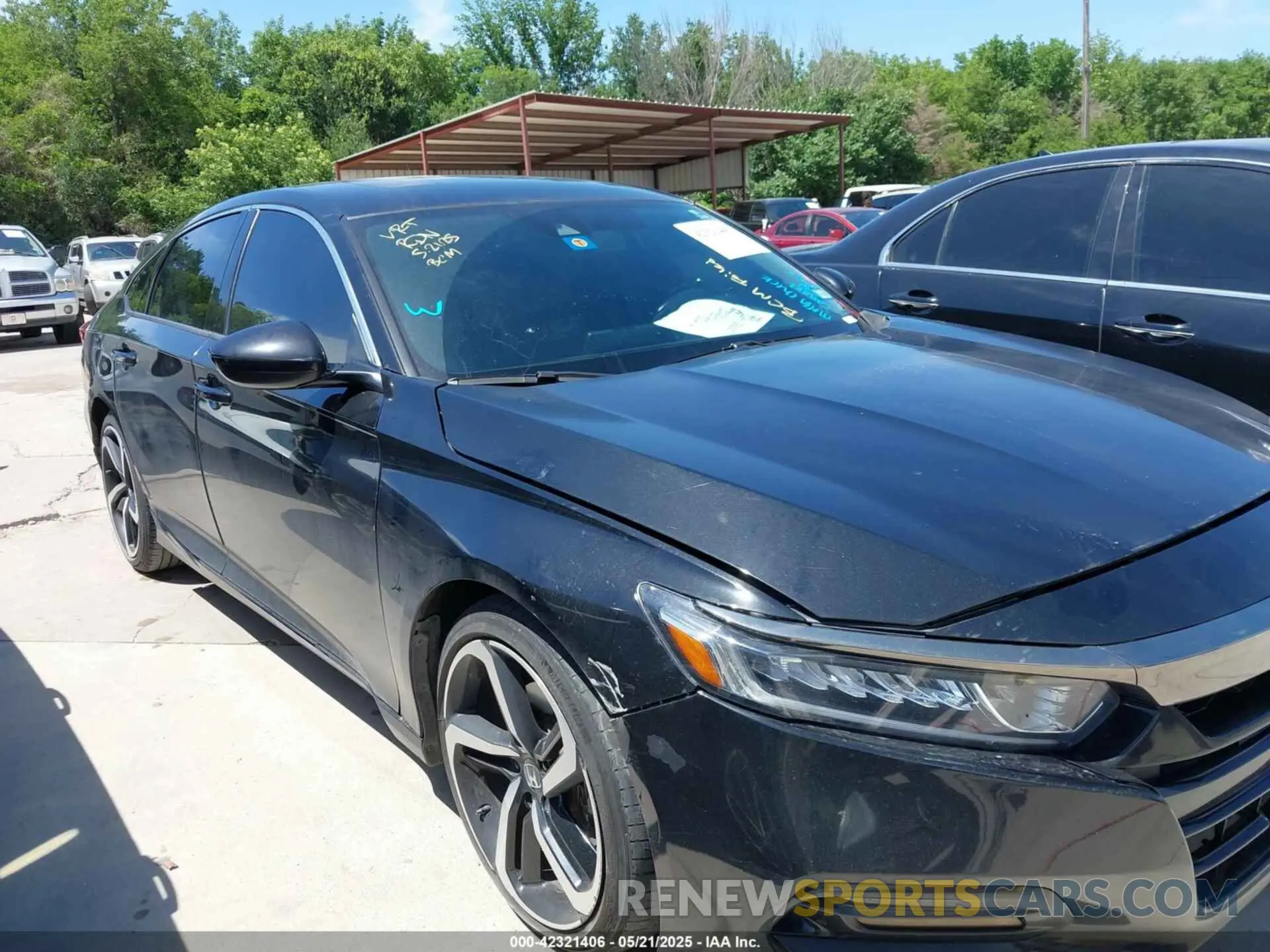 12 fotografías del automóvil dañado 1HGCV2F36LA019597 HONDA ACCORD 2020