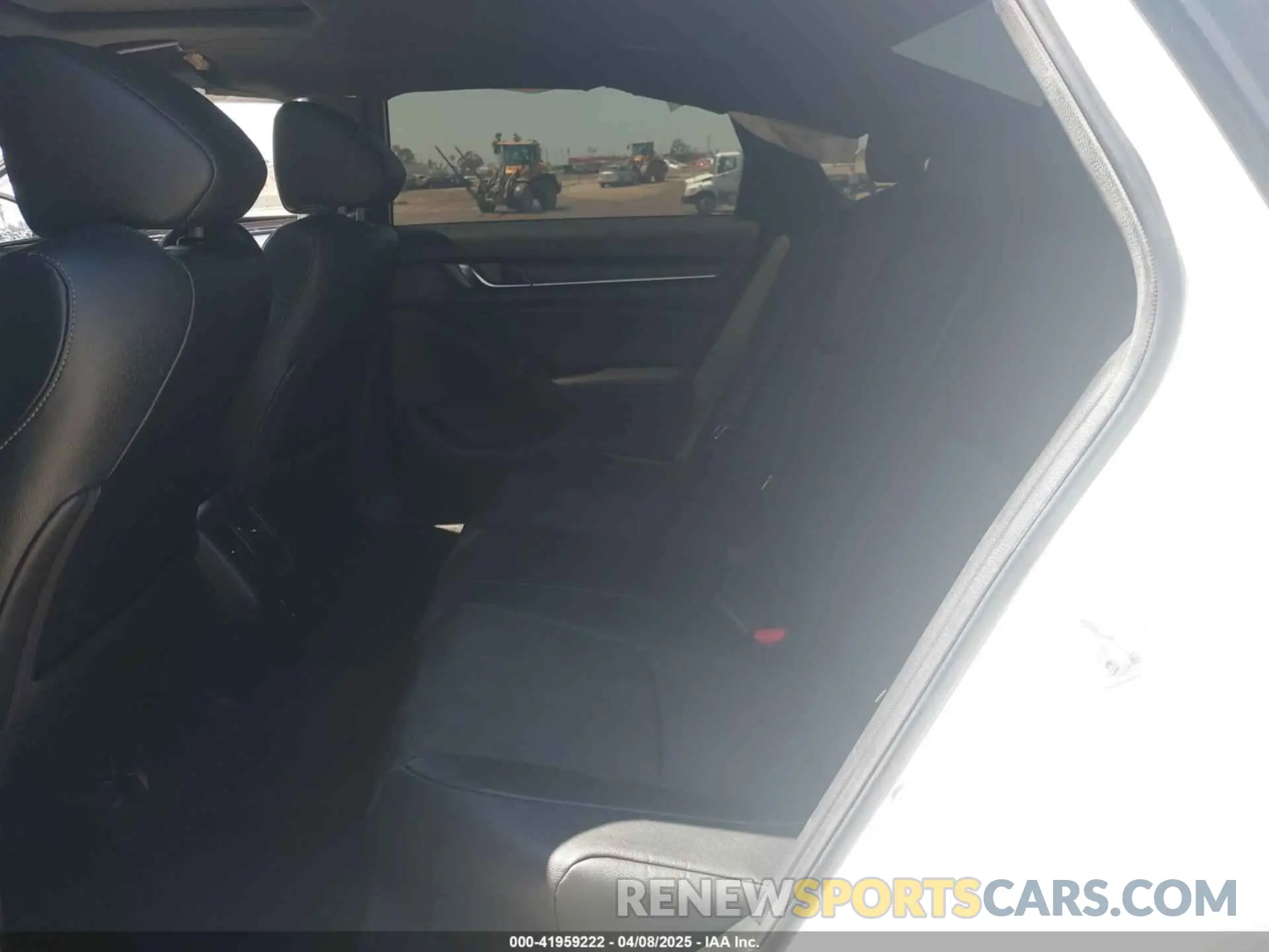 8 fotografías del automóvil dañado 1HGCV2F37LA000766 HONDA ACCORD 2020