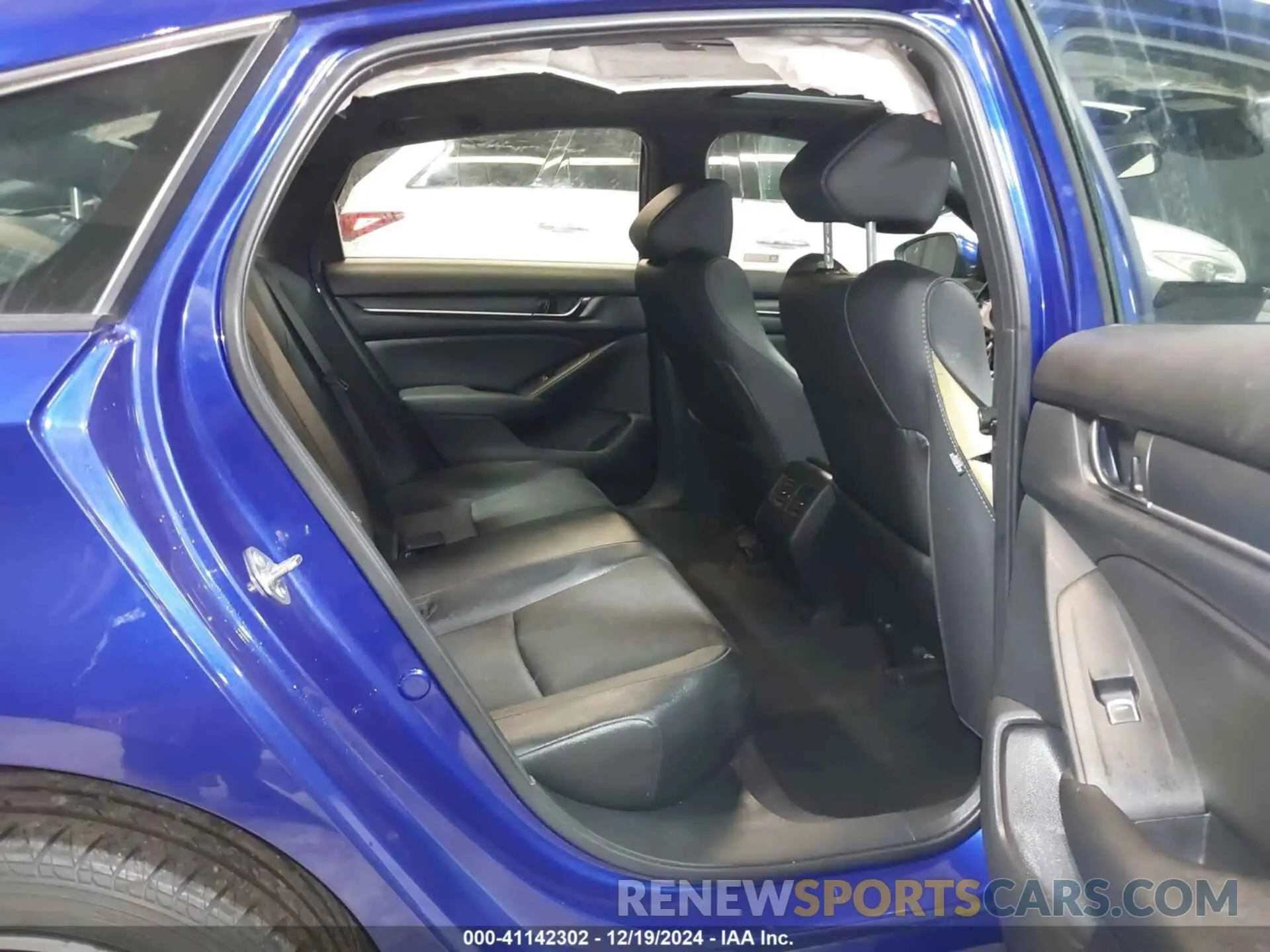 8 fotografías del automóvil dañado 1HGCV2F37LA002453 HONDA ACCORD 2020