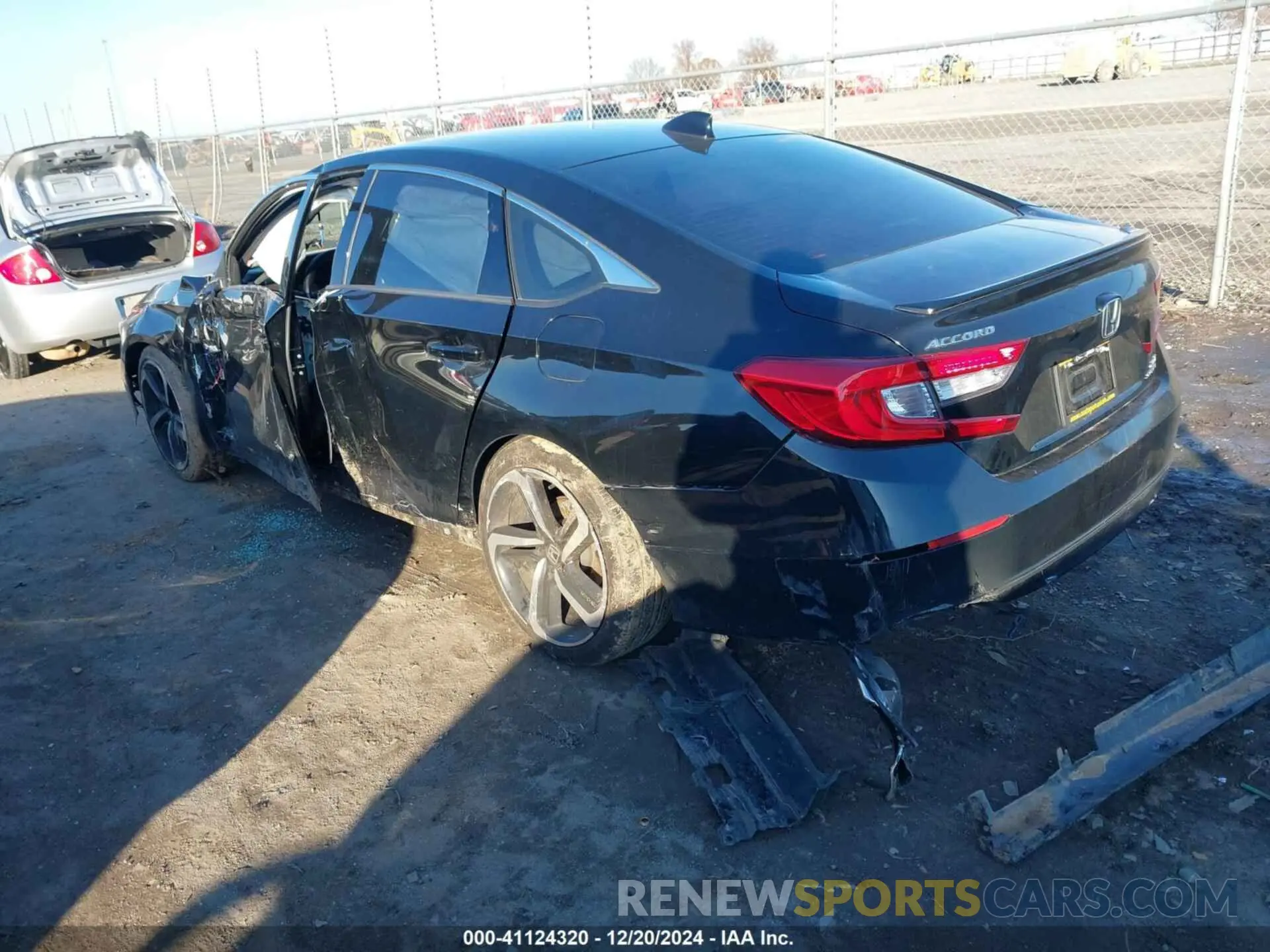 3 fotografías del automóvil dañado 1HGCV2F38LA007516 HONDA ACCORD 2020
