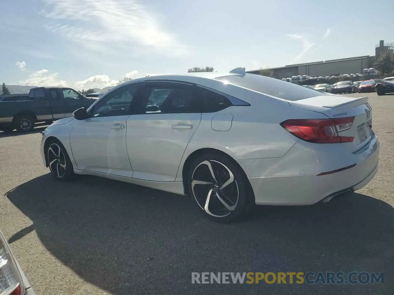 2 fotografías del automóvil dañado 1HGCV2F38LA017575 HONDA ACCORD 2020