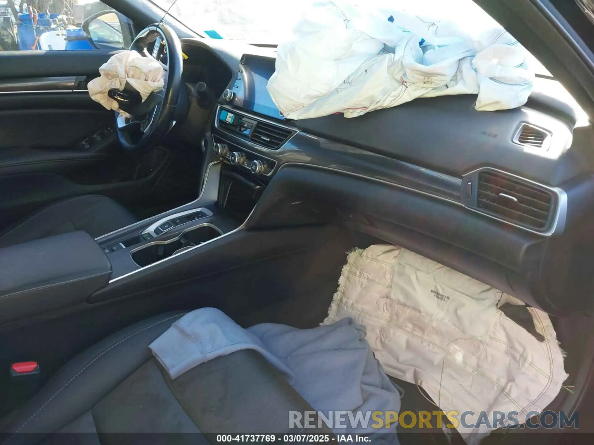 5 fotografías del automóvil dañado 1HGCV2F39LA002230 HONDA ACCORD 2020