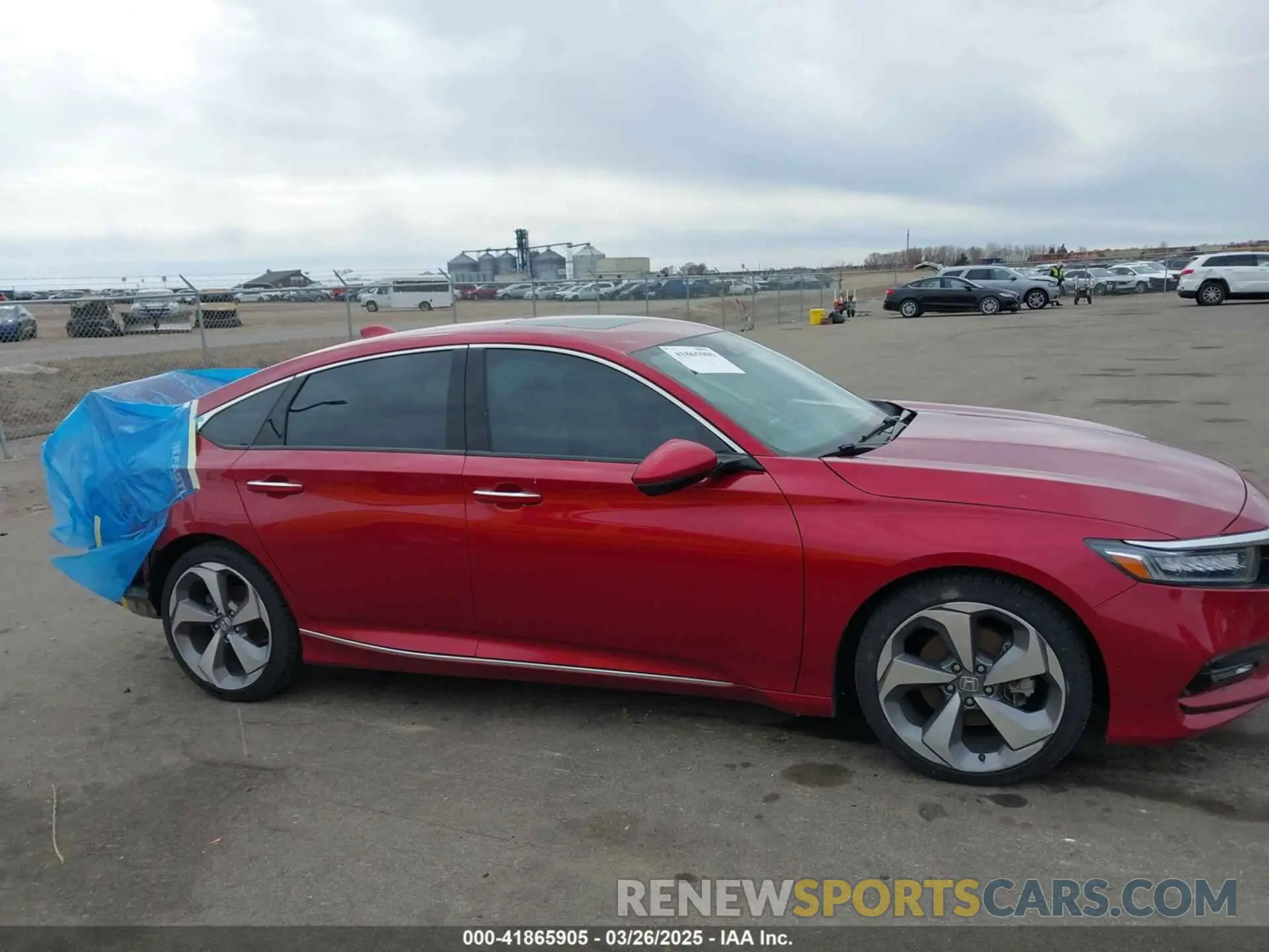 13 fotografías del automóvil dañado 1HGCV2F9XLA010745 HONDA ACCORD 2020