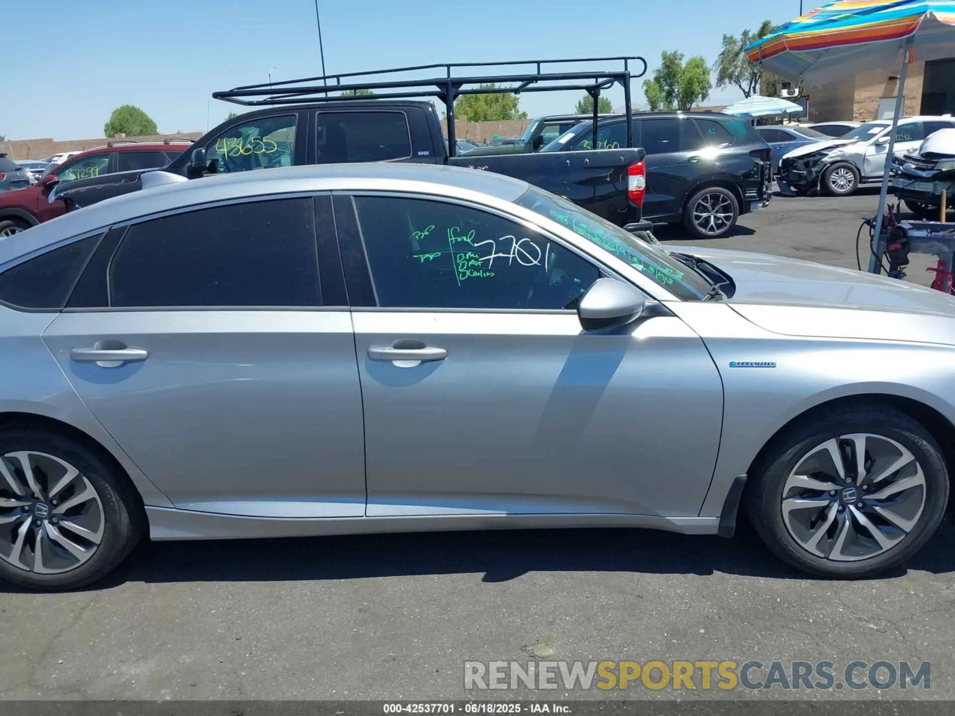 13 fotografías del automóvil dañado 1HGCV3F11LA002534 HONDA ACCORD 2020
