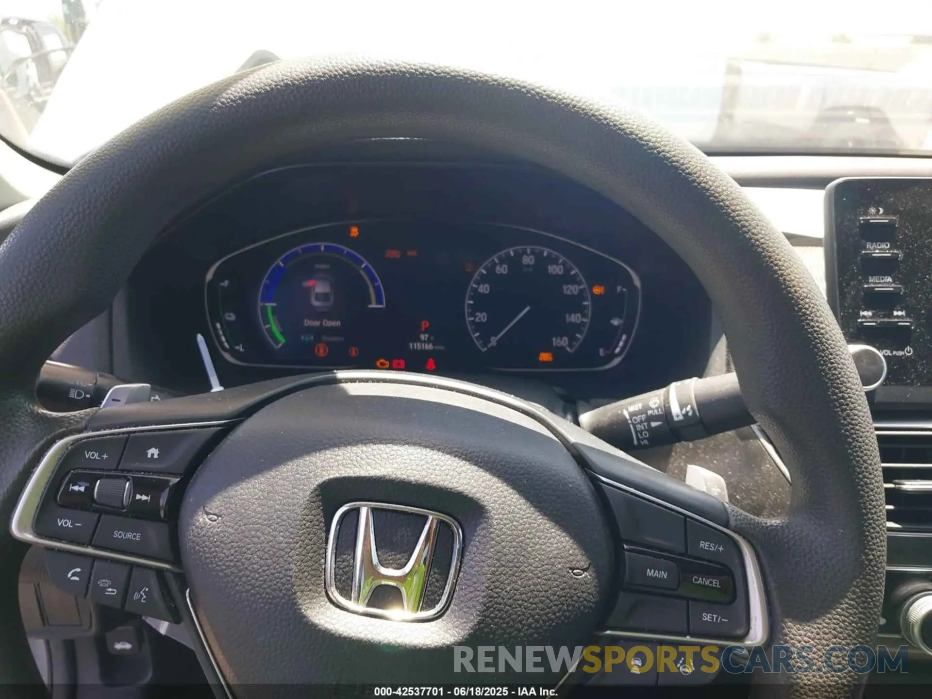 7 fotografías del automóvil dañado 1HGCV3F11LA002534 HONDA ACCORD 2020