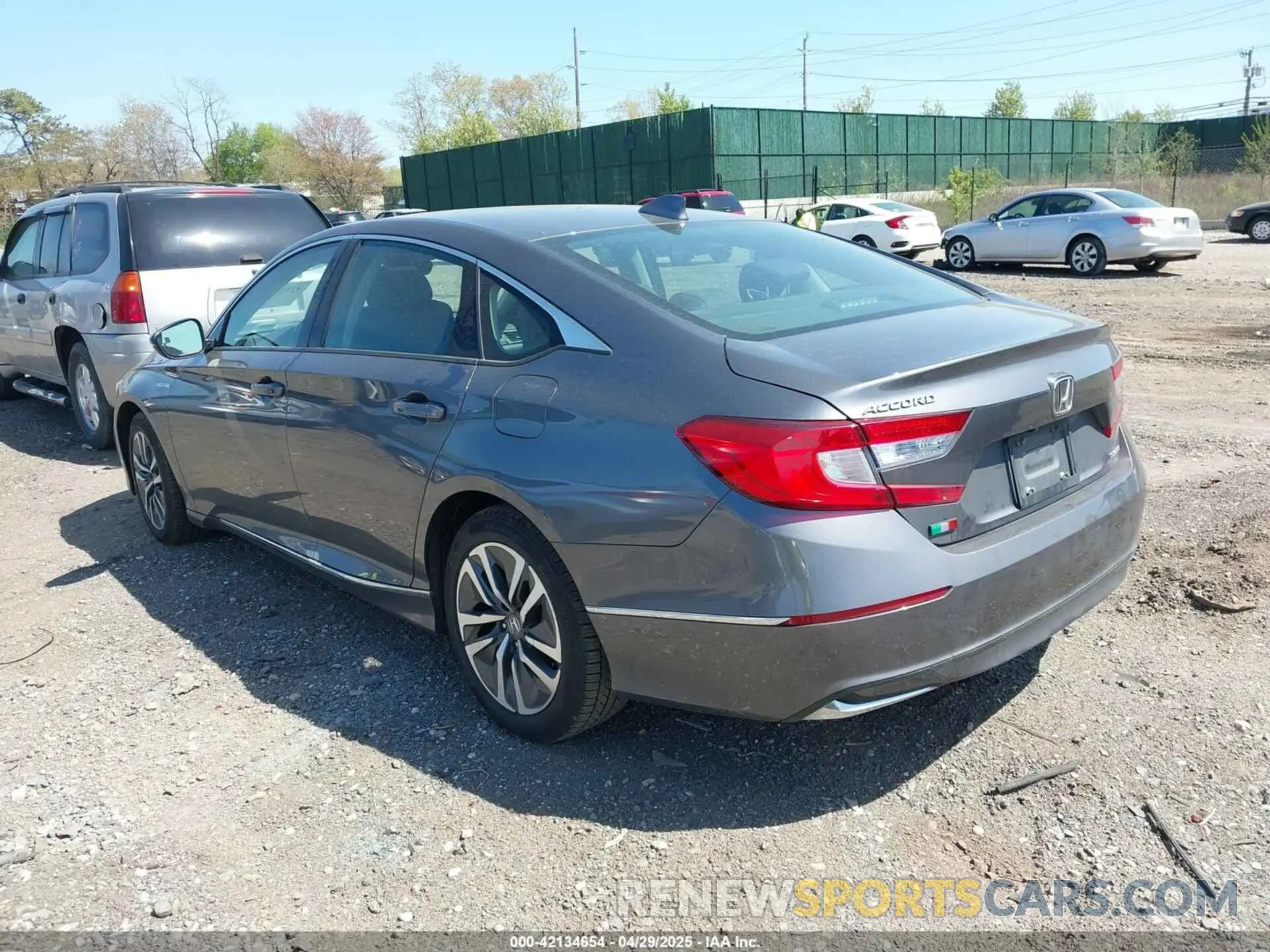 3 fotografías del automóvil dañado 1HGCV3F50LA014855 HONDA ACCORD 2020