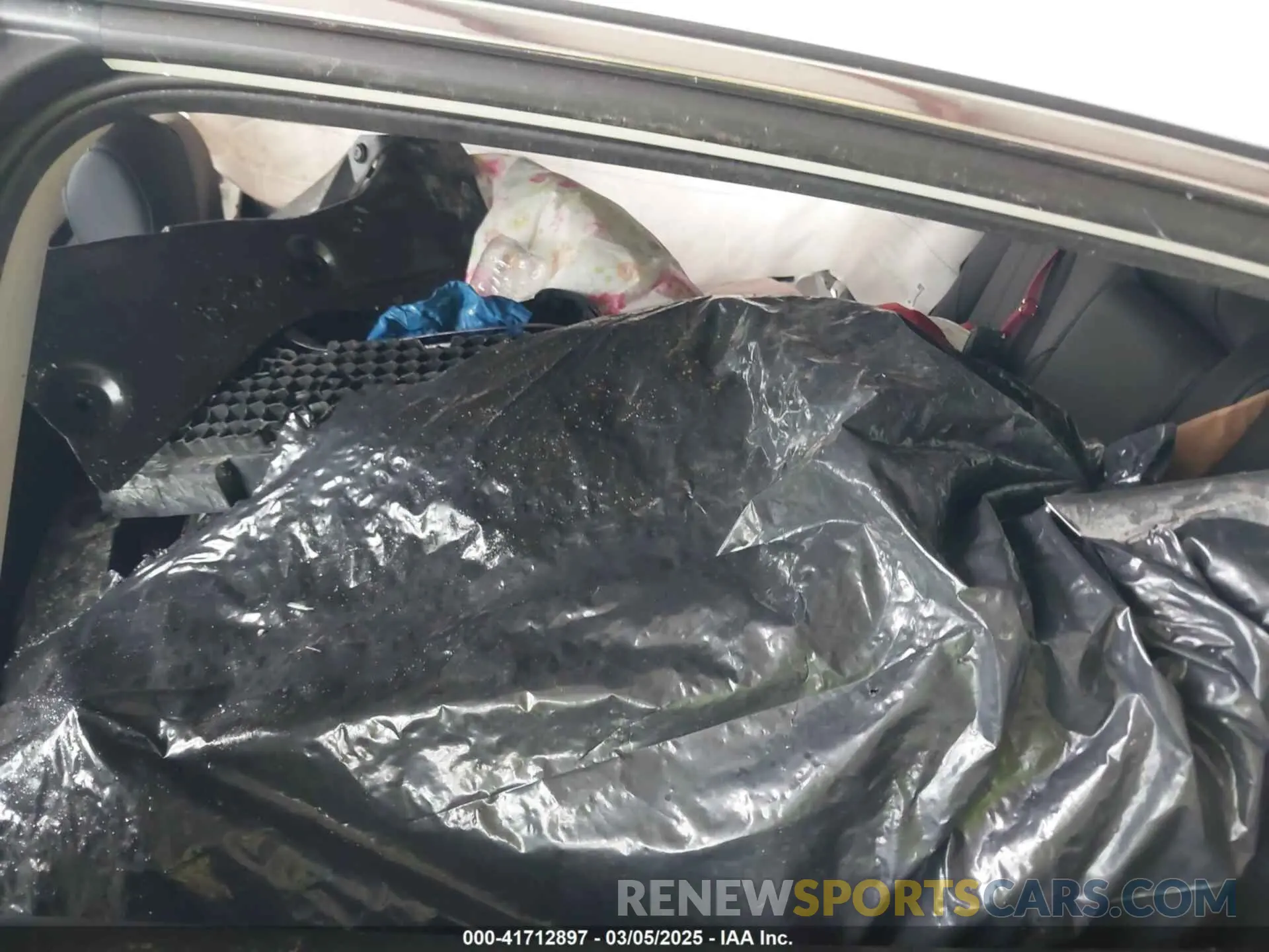 8 fotografías del automóvil dañado 1HGCV3F53LA010718 HONDA ACCORD 2020