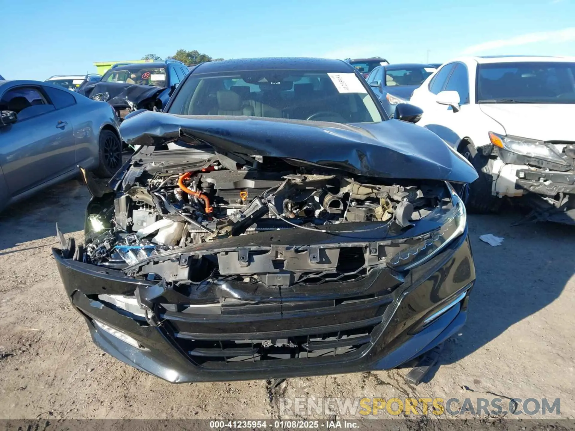12 fotografías del automóvil dañado 1HGCV3F91LA008470 HONDA ACCORD 2020
