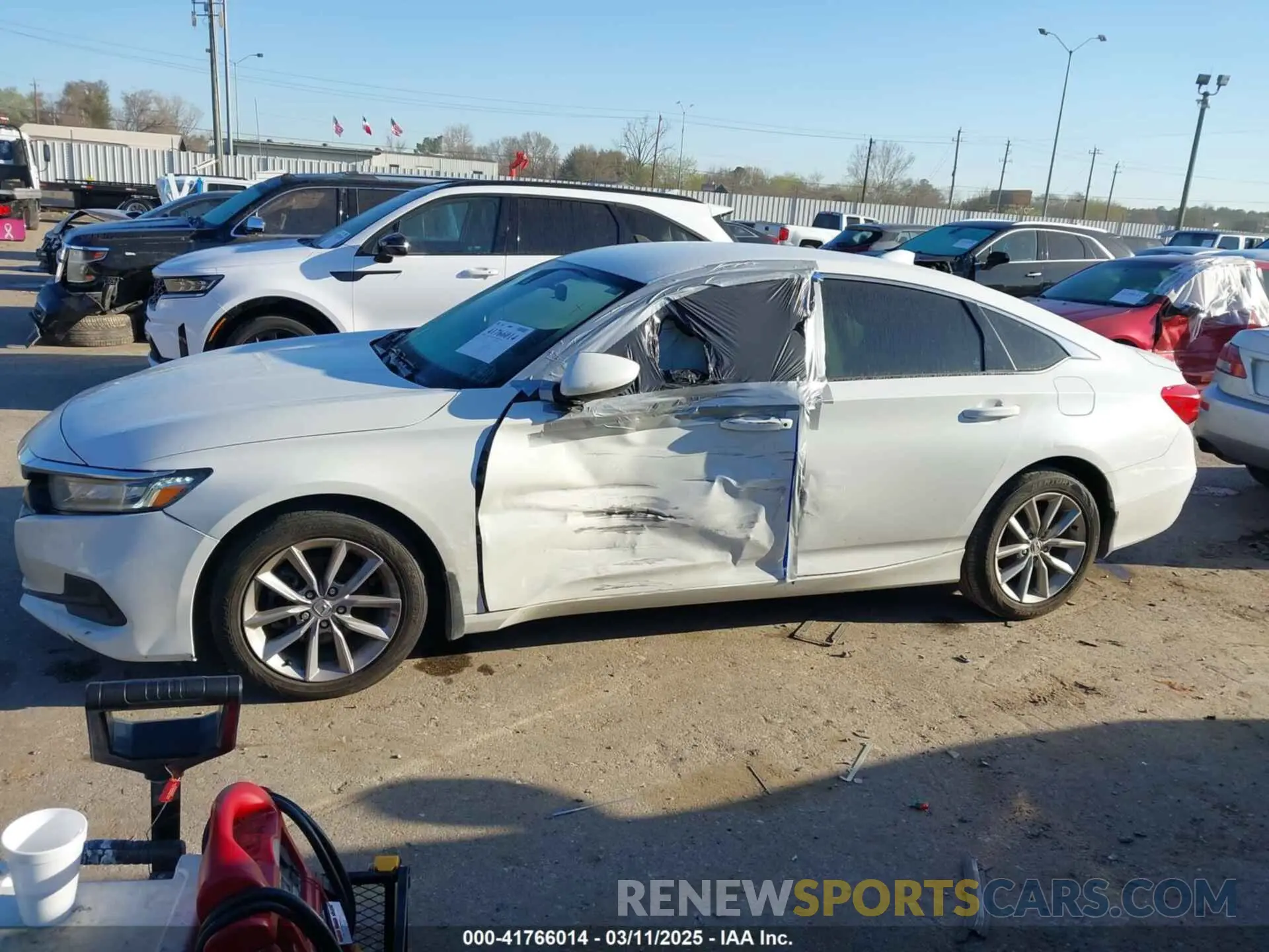 14 fotografías del automóvil dañado 1HGCV1F13MA018580 HONDA ACCORD 2021