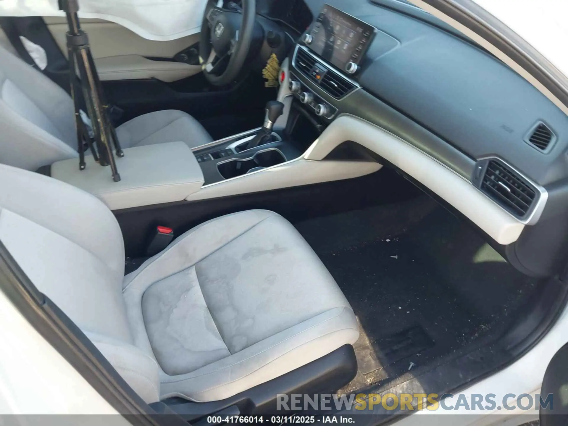 5 fotografías del automóvil dañado 1HGCV1F13MA018580 HONDA ACCORD 2021