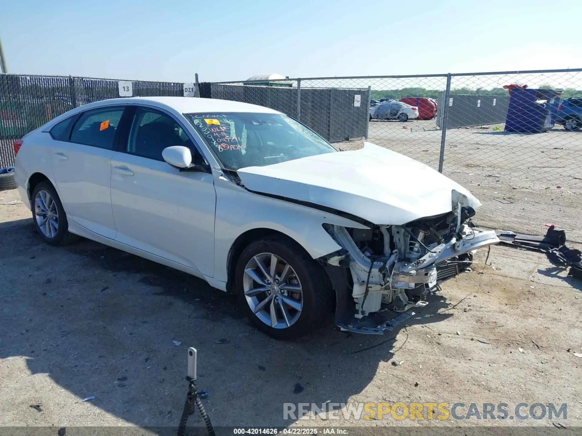 1 fotografías del automóvil dañado 1HGCV1F13MA047271 HONDA ACCORD 2021
