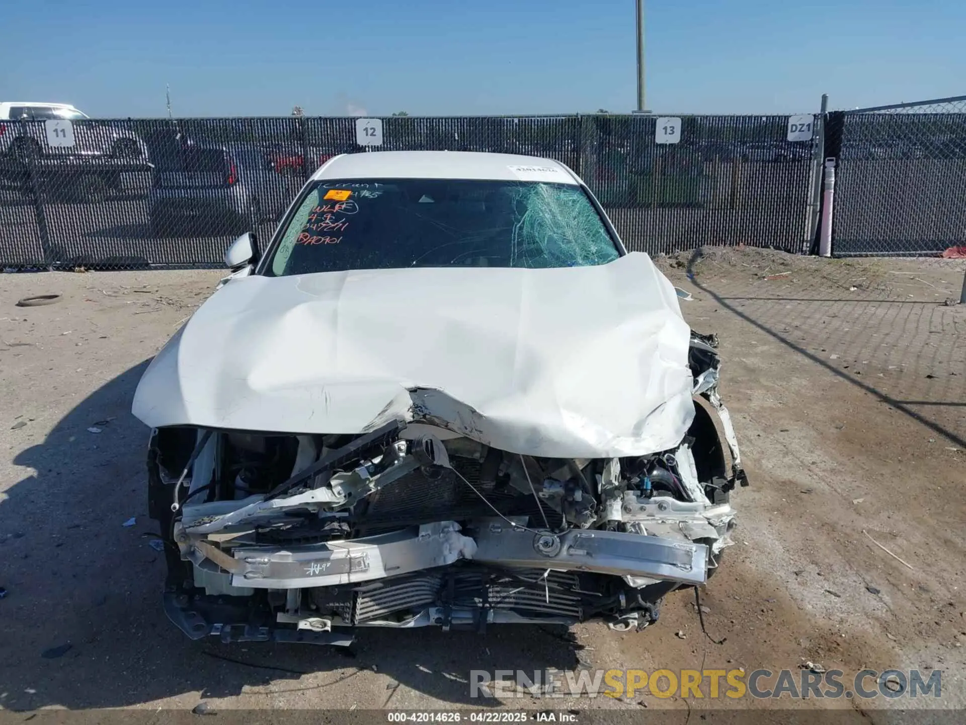 12 fotografías del automóvil dañado 1HGCV1F13MA047271 HONDA ACCORD 2021