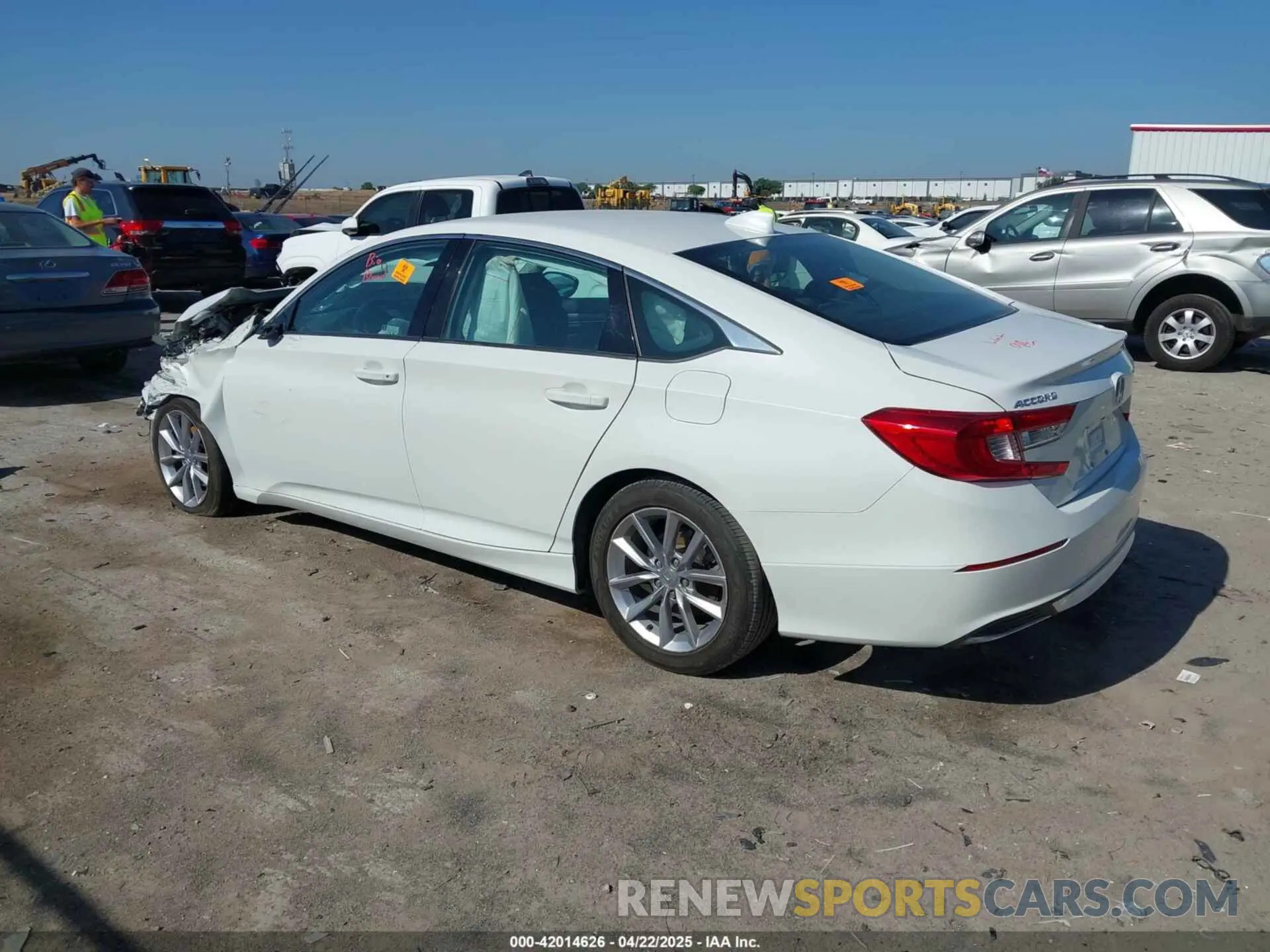 3 fotografías del automóvil dañado 1HGCV1F13MA047271 HONDA ACCORD 2021