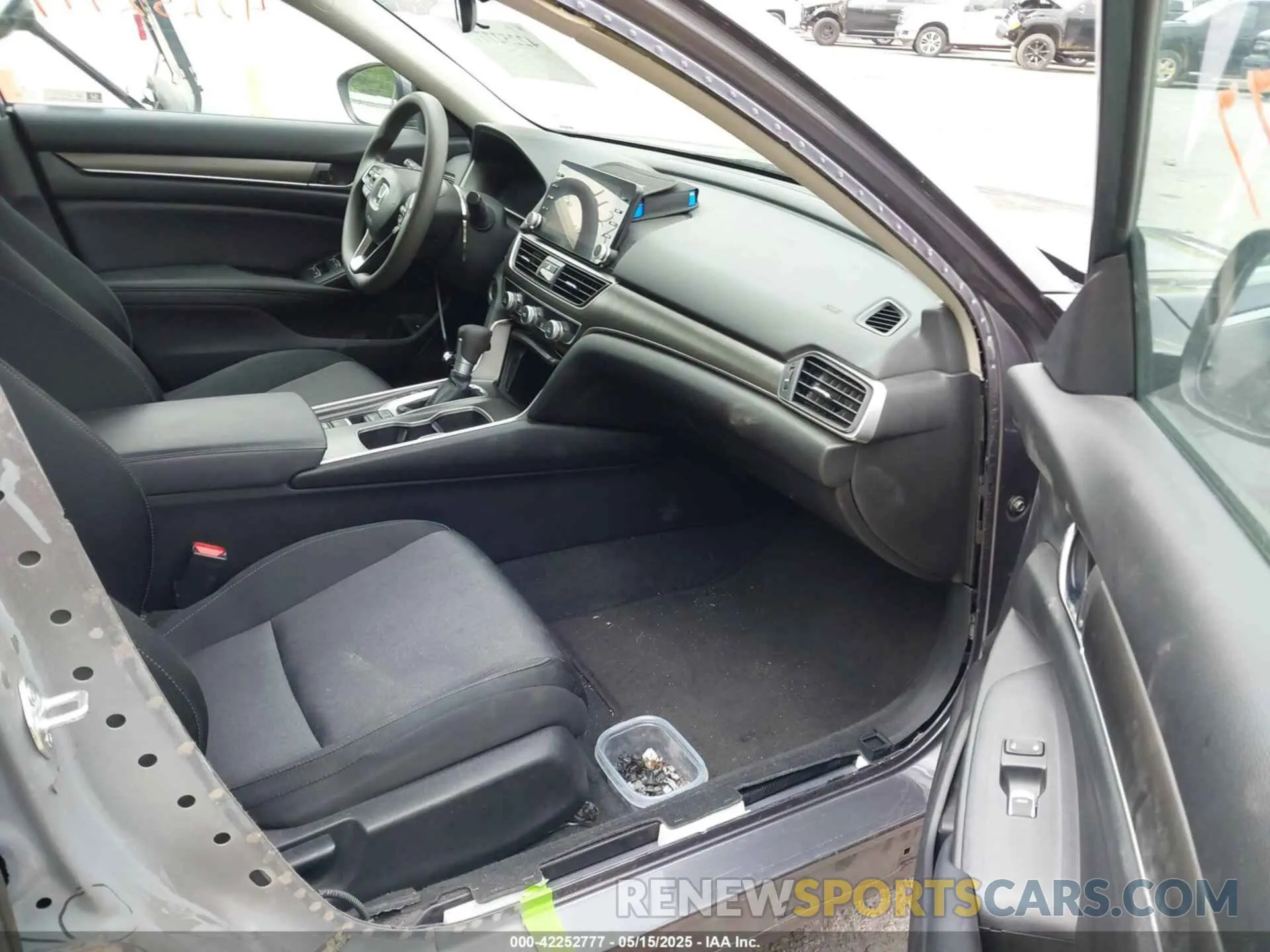 5 fotografías del automóvil dañado 1HGCV1F13MA085518 HONDA ACCORD 2021