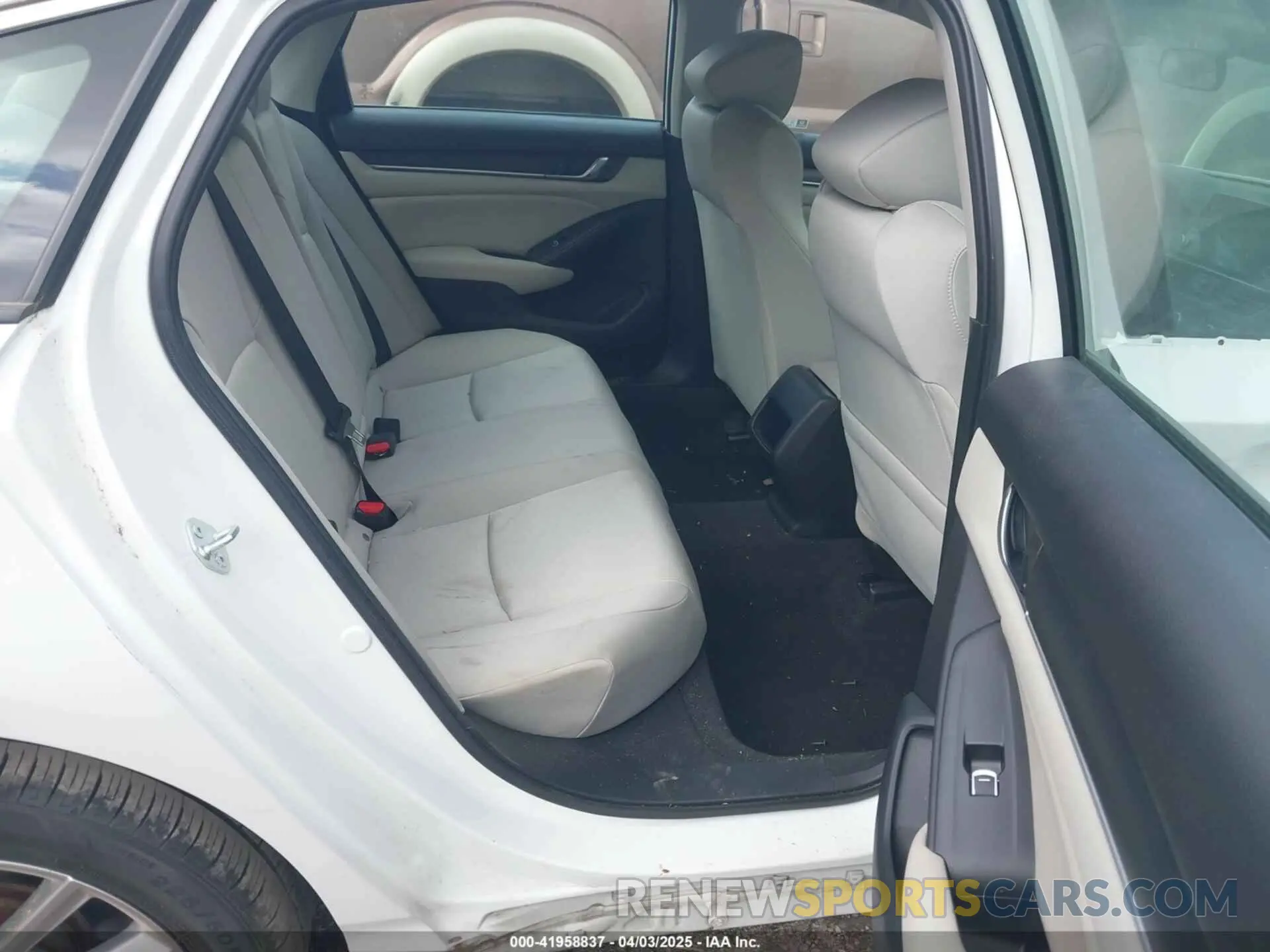 8 fotografías del automóvil dañado 1HGCV1F14MA085141 HONDA ACCORD 2021