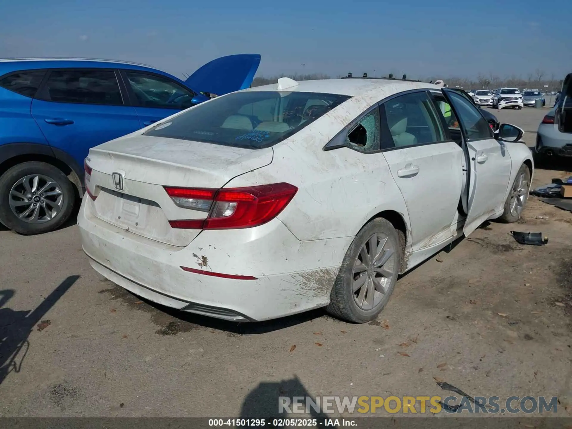 4 fotografías del automóvil dañado 1HGCV1F15MA120351 HONDA ACCORD 2021