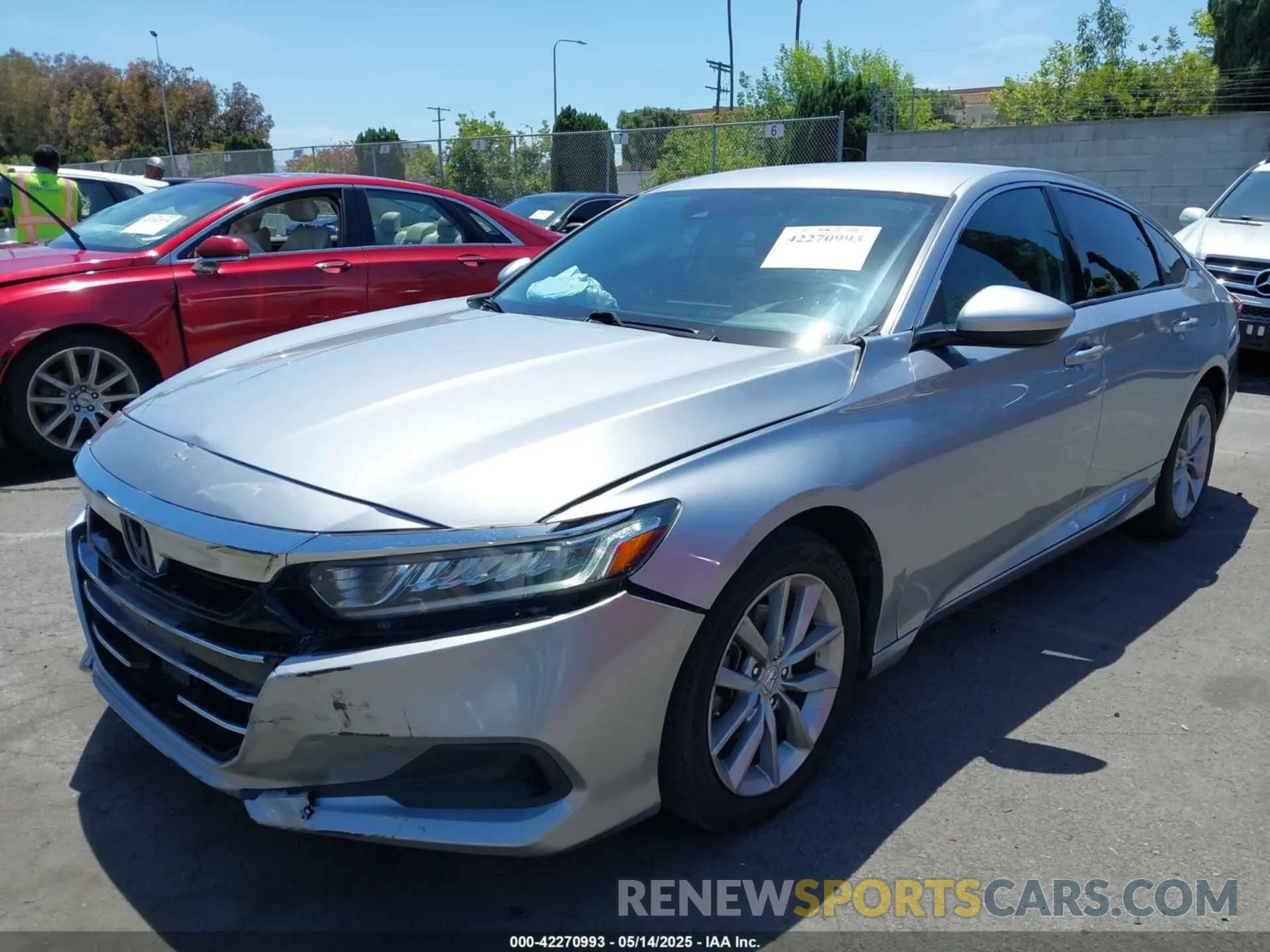 2 fotografías del automóvil dañado 1HGCV1F16MA040797 HONDA ACCORD 2021