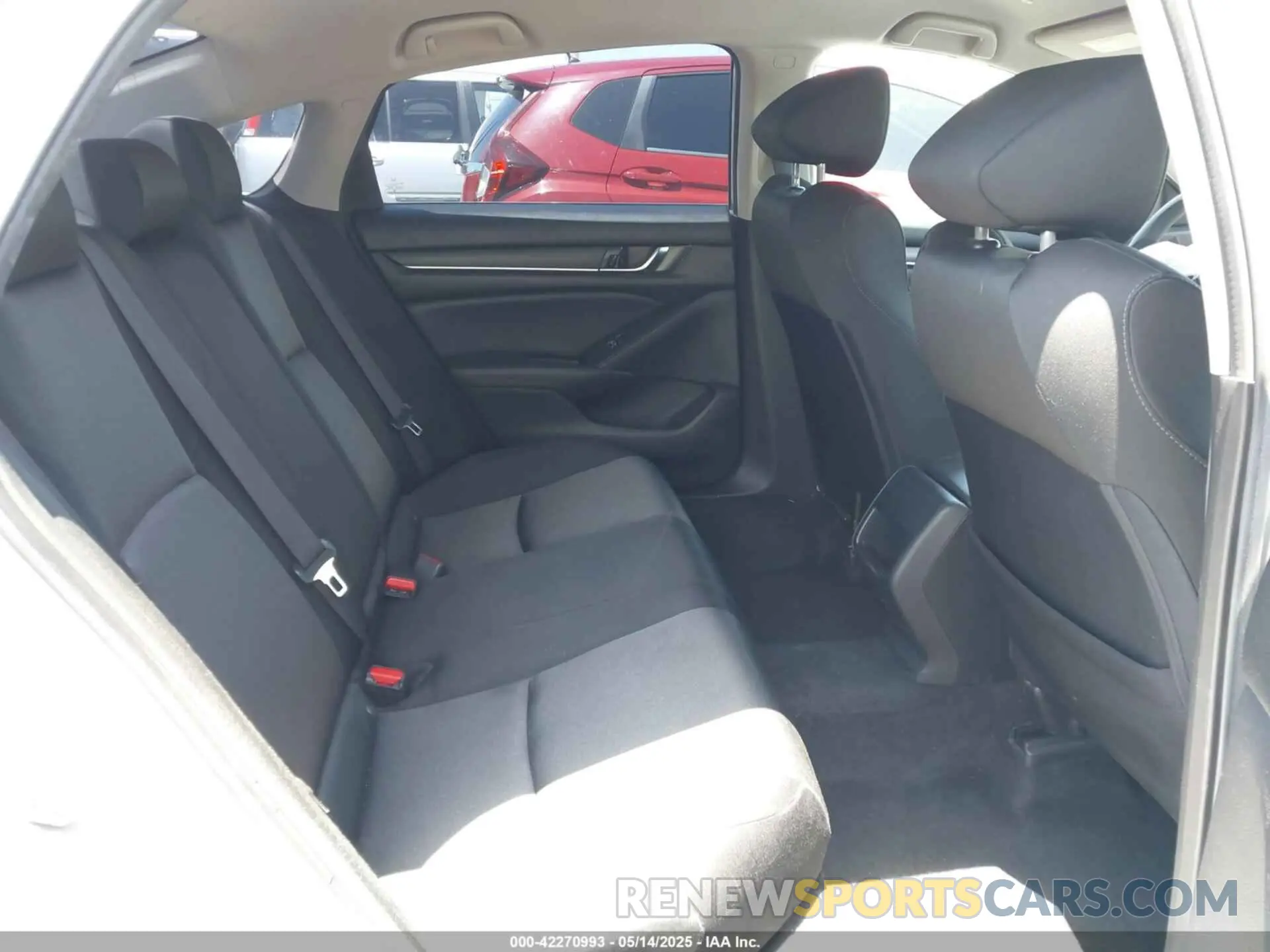 8 fotografías del automóvil dañado 1HGCV1F16MA040797 HONDA ACCORD 2021