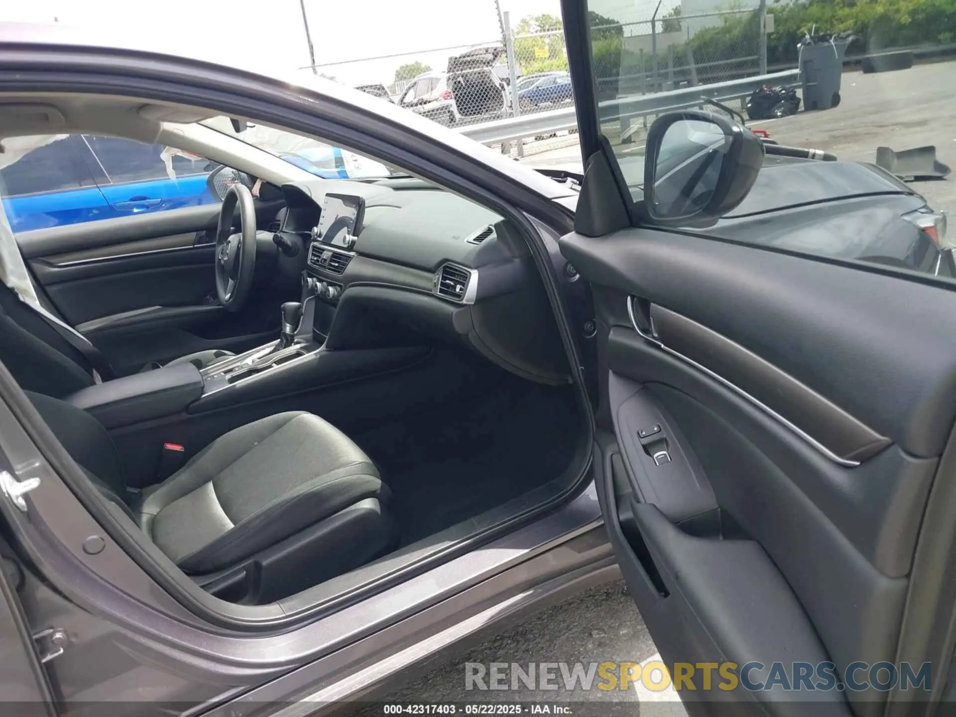 5 fotografías del automóvil dañado 1HGCV1F16MA053601 HONDA ACCORD 2021