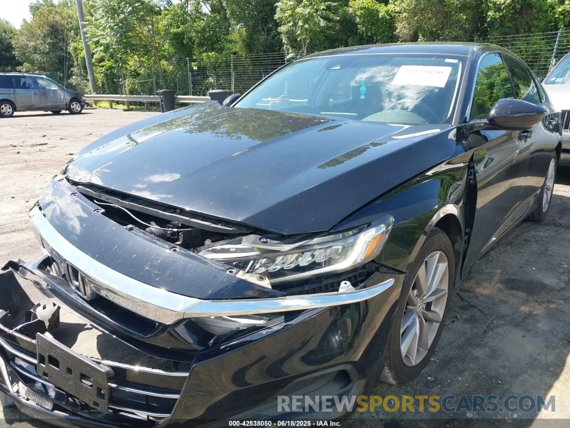 2 fotografías del automóvil dañado 1HGCV1F19MA059974 HONDA ACCORD 2021