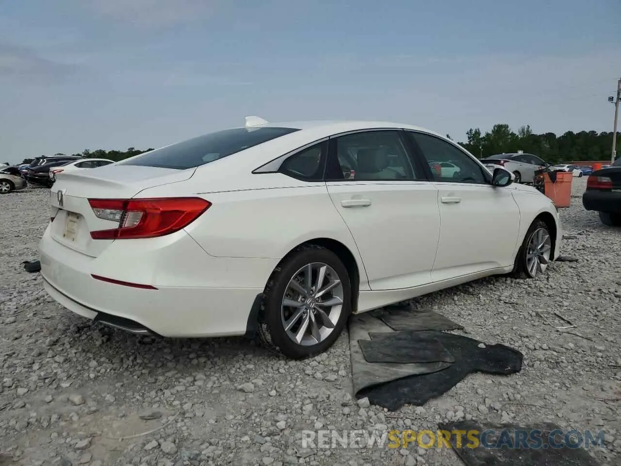 3 fotografías del automóvil dañado 1HGCV1F1XMA023498 HONDA ACCORD 2021