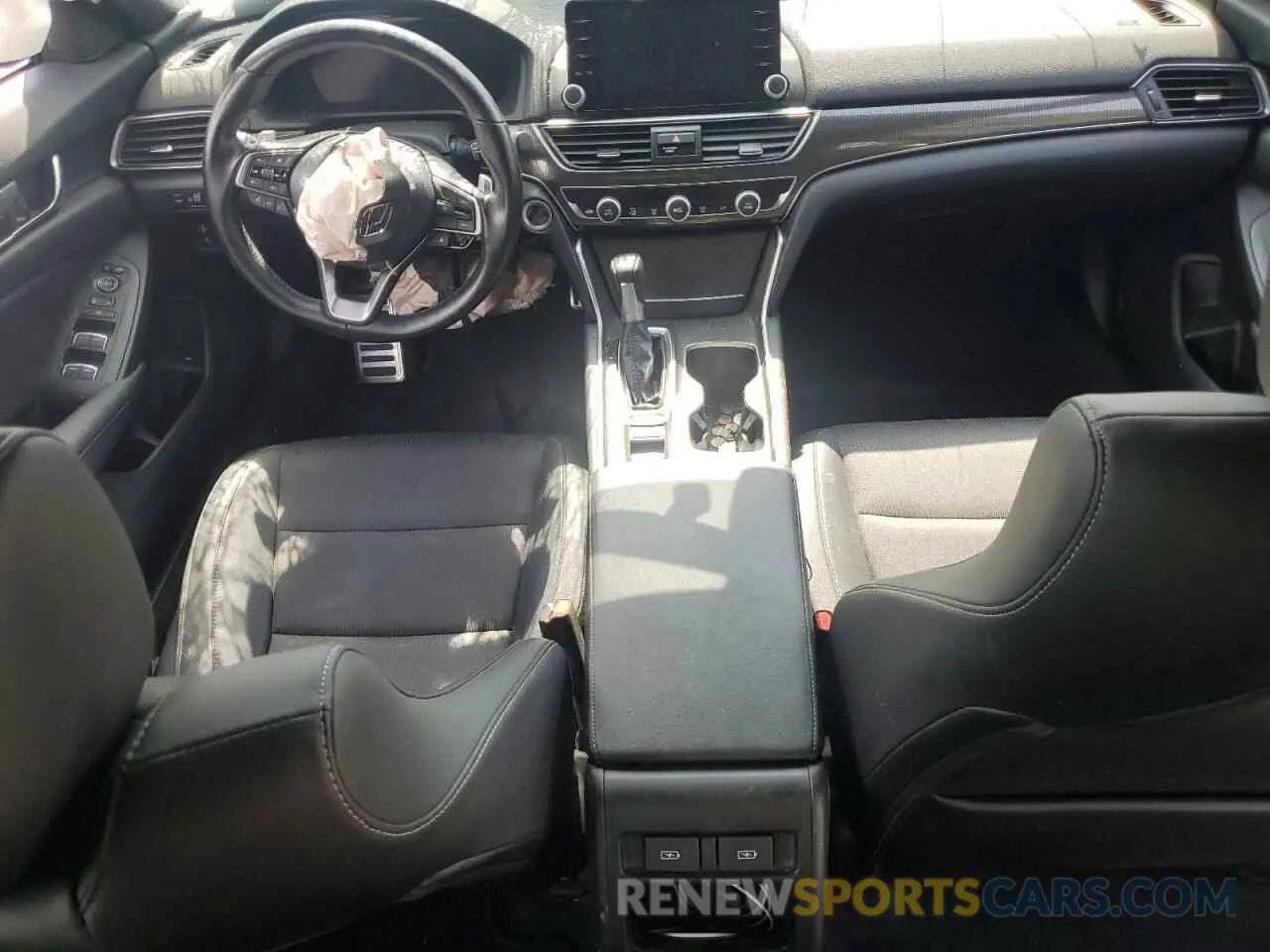 8 fotografías del automóvil dañado 1HGCV1F30MA075224 HONDA ACCORD 2021
