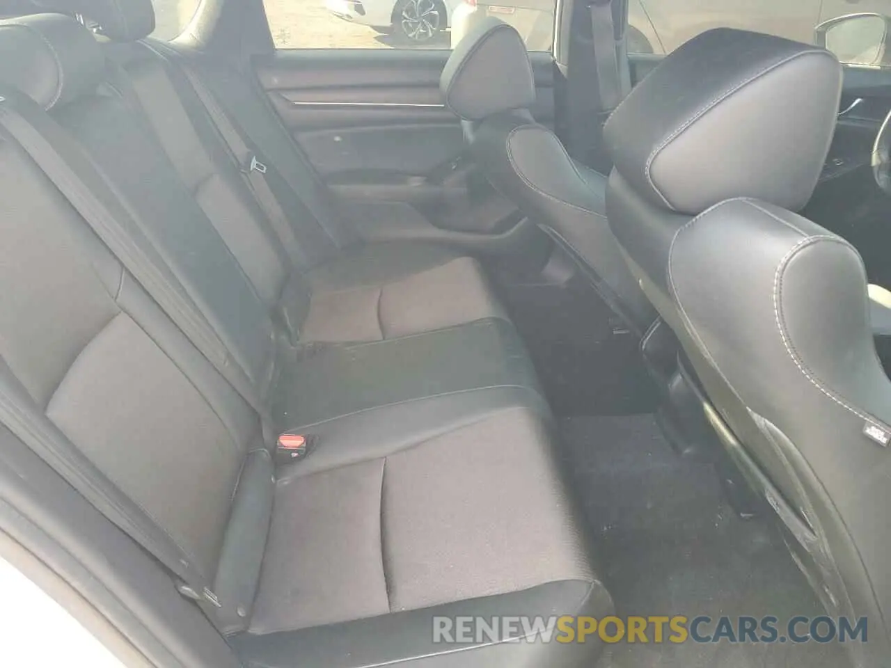 10 fotografías del automóvil dañado 1HGCV1F31MA009264 HONDA ACCORD 2021