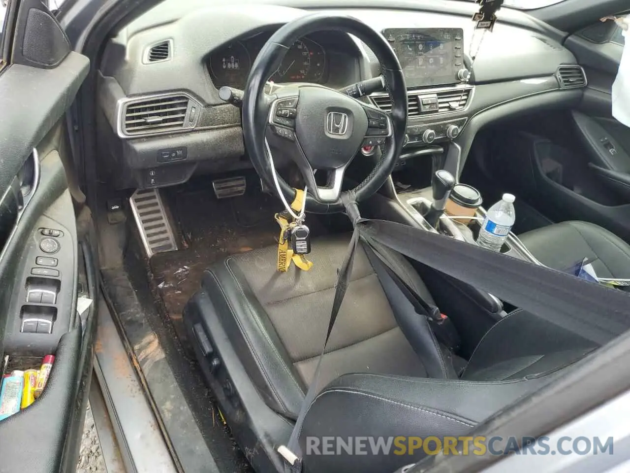 8 fotografías del automóvil dañado 1HGCV1F32MA063835 HONDA ACCORD 2021