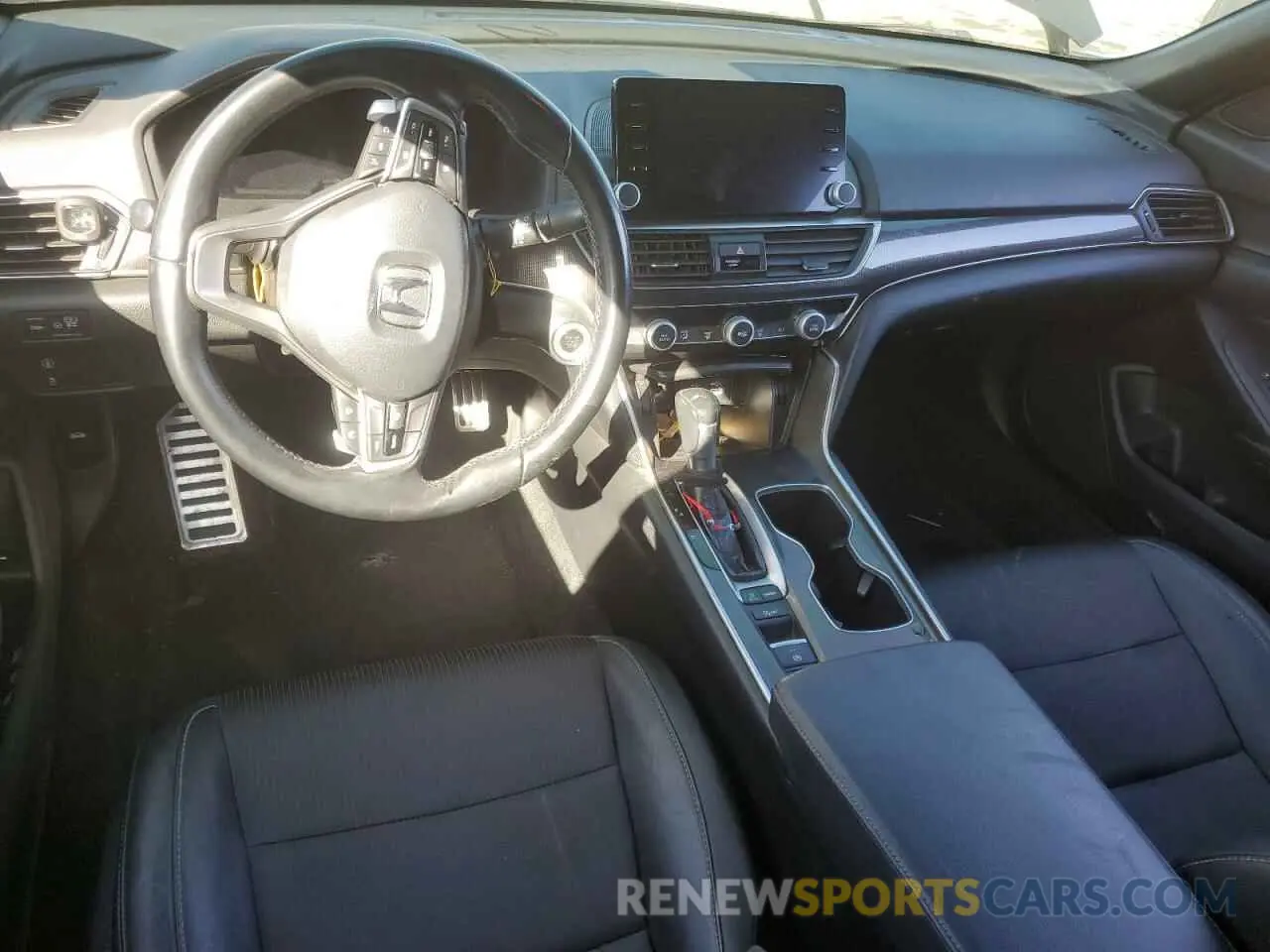 8 fotografías del automóvil dañado 1HGCV1F33MA070972 HONDA ACCORD 2021