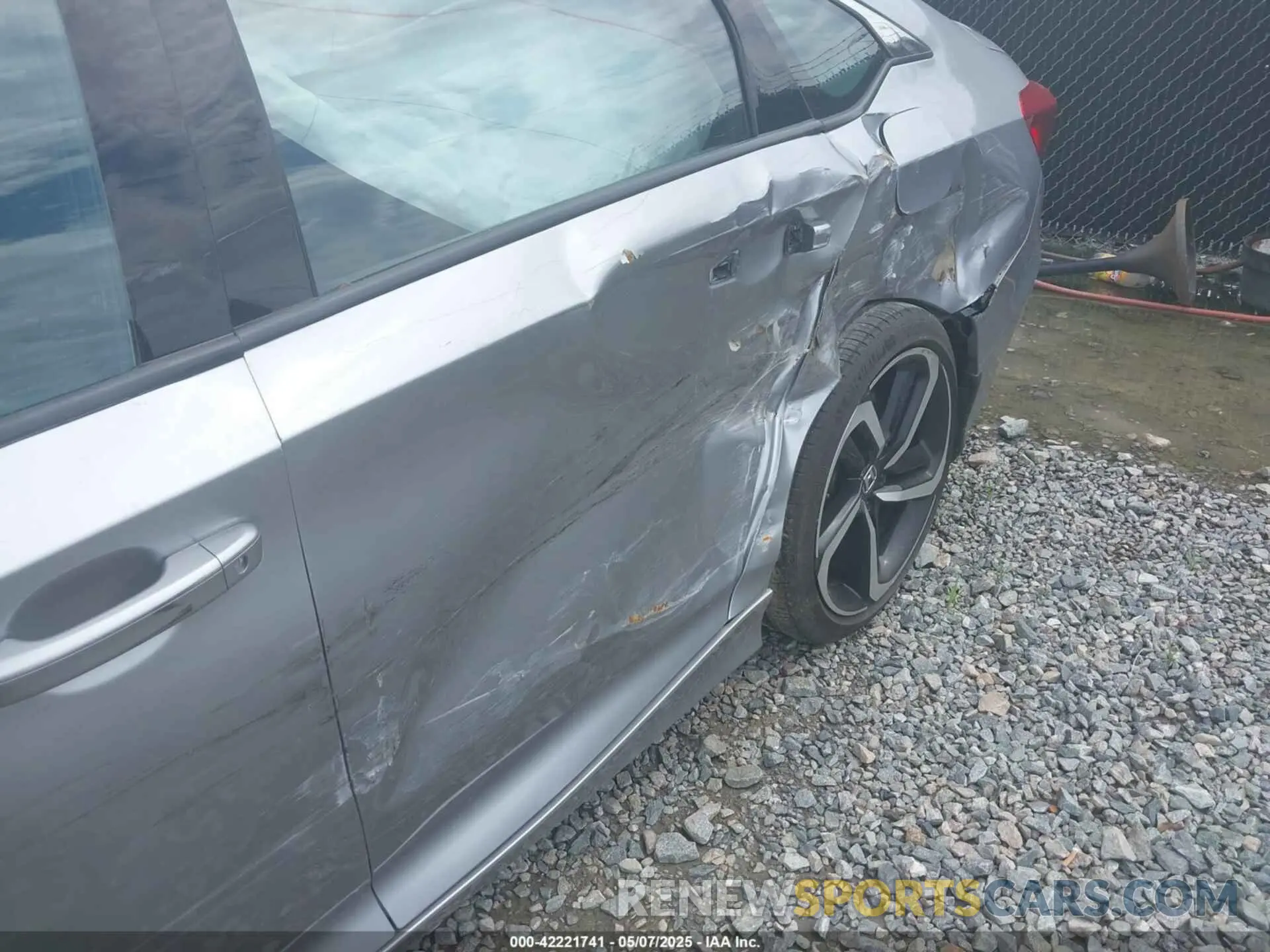 16 fotografías del automóvil dañado 1HGCV1F33MA098349 HONDA ACCORD 2021