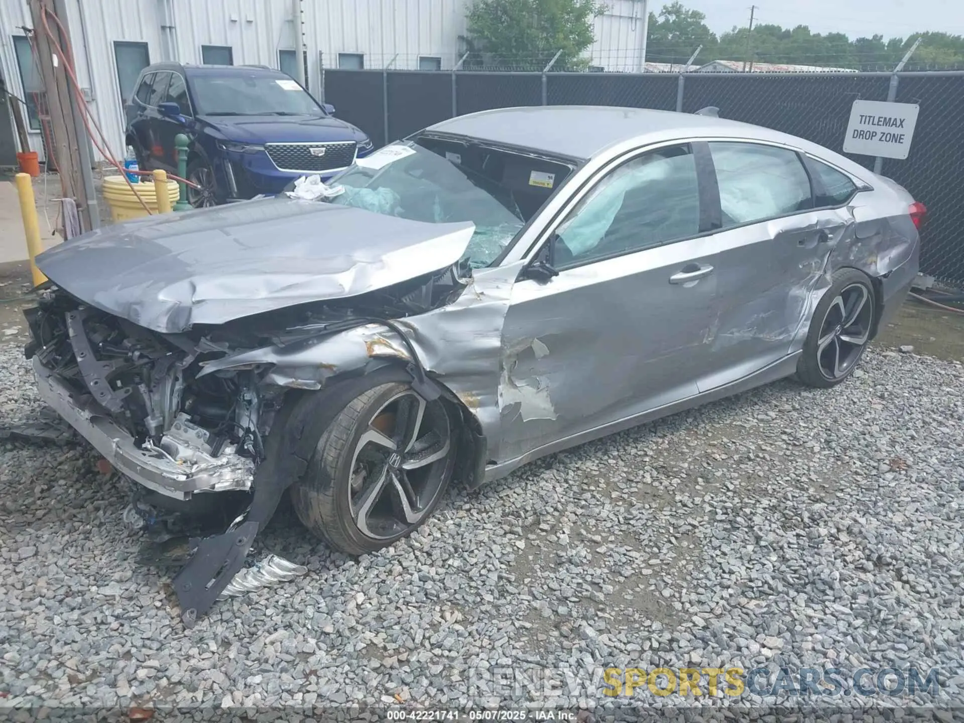 2 fotografías del automóvil dañado 1HGCV1F33MA098349 HONDA ACCORD 2021