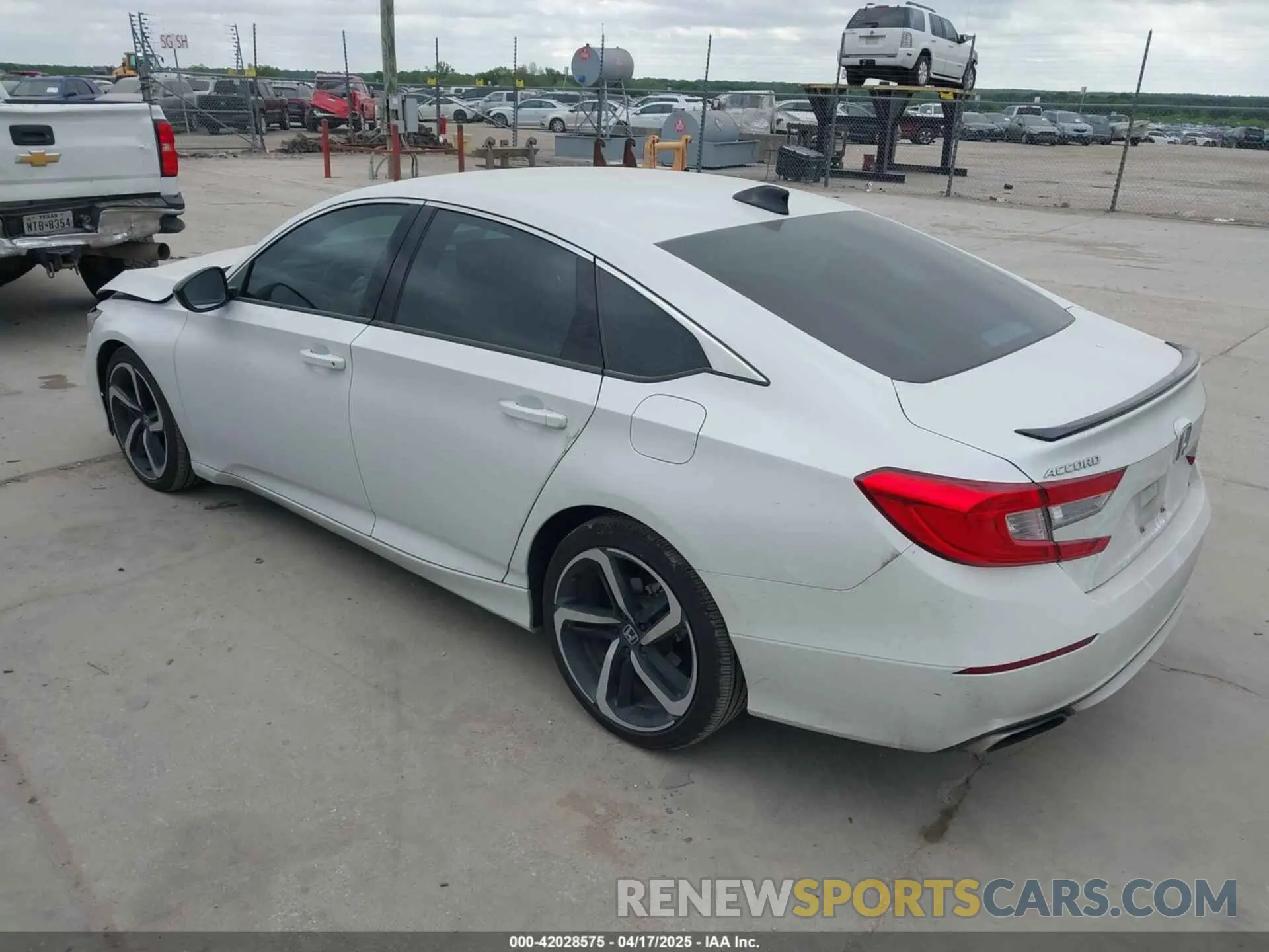 3 fotografías del automóvil dañado 1HGCV1F34MA079471 HONDA ACCORD 2021