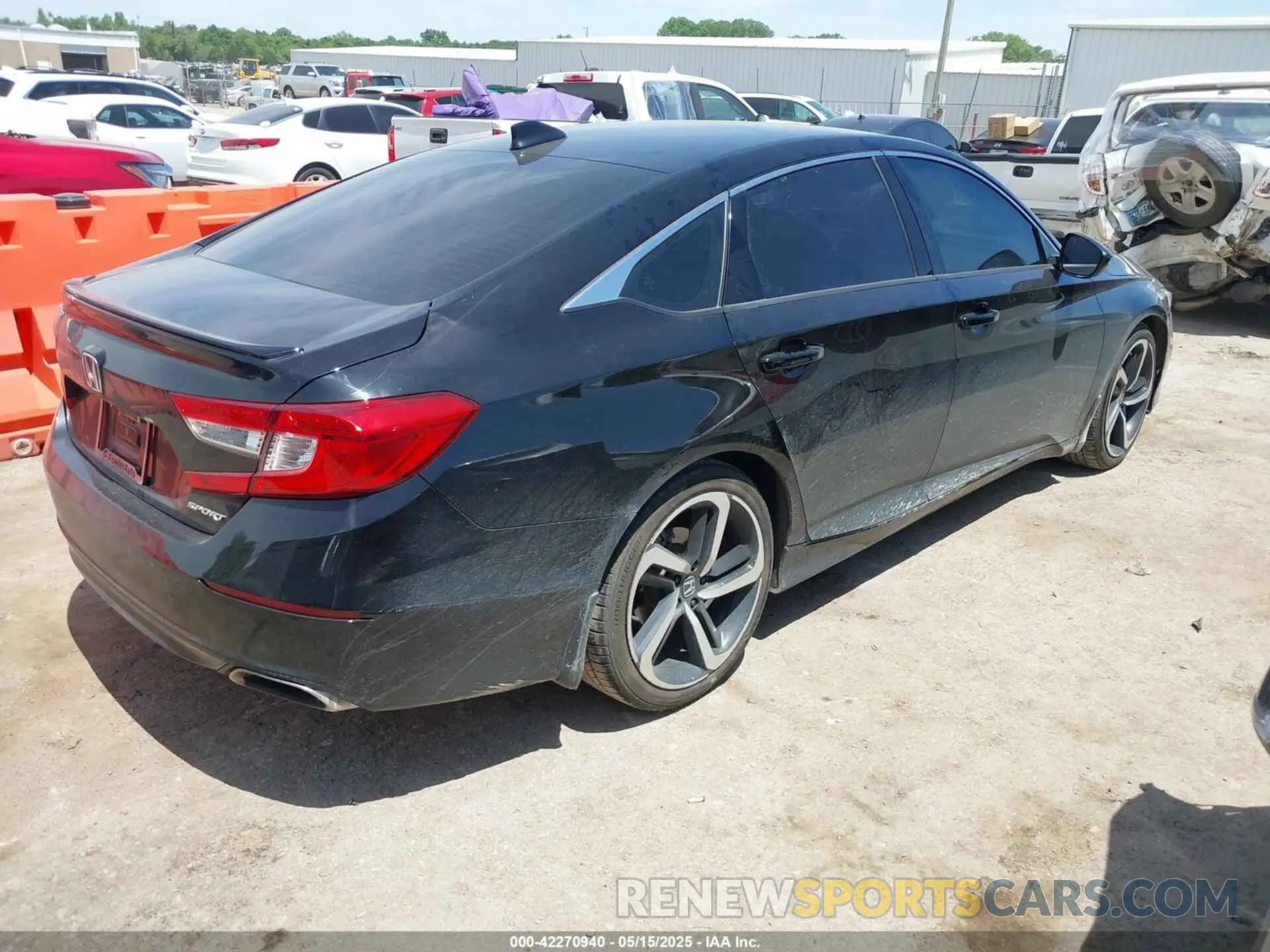 4 fotografías del automóvil dañado 1HGCV1F34MA097369 HONDA ACCORD 2021