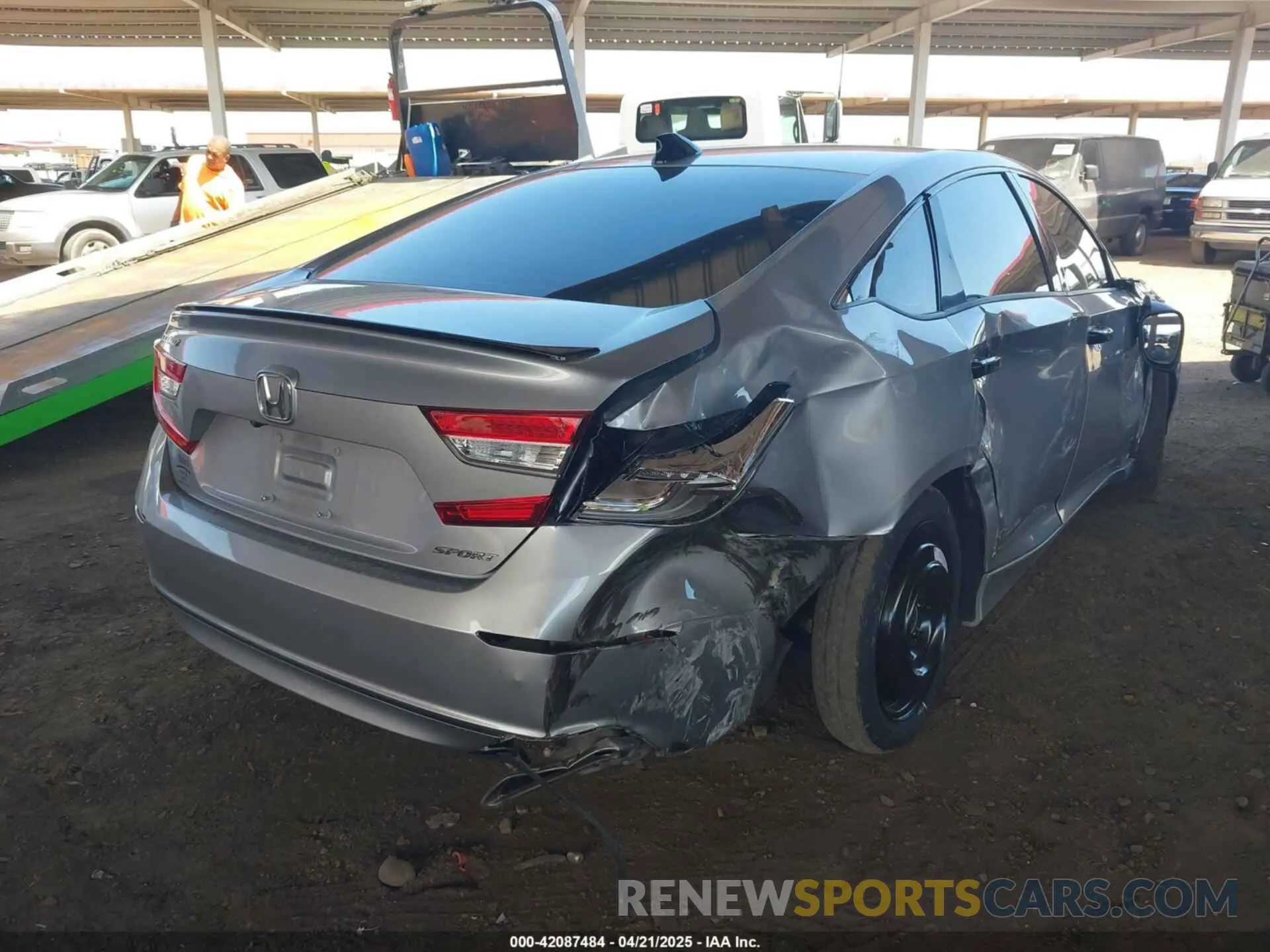 4 fotografías del automóvil dañado 1HGCV1F36MA107867 HONDA ACCORD 2021