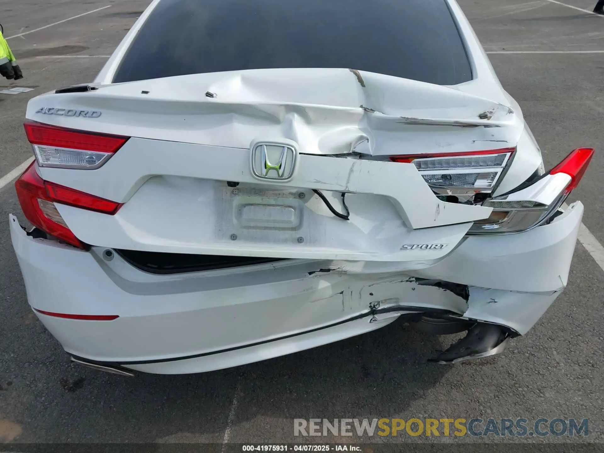 6 fotografías del automóvil dañado 1HGCV1F37MA072224 HONDA ACCORD 2021