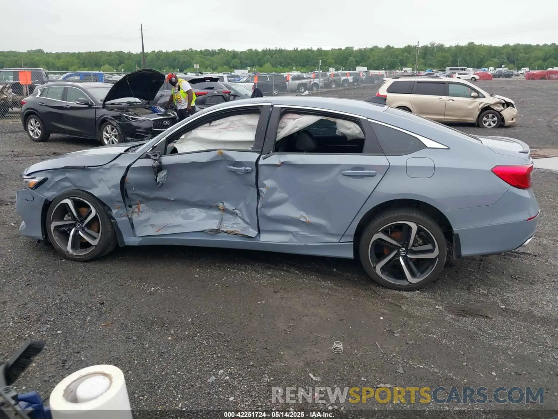 14 fotografías del automóvil dañado 1HGCV1F38MA099805 HONDA ACCORD 2021