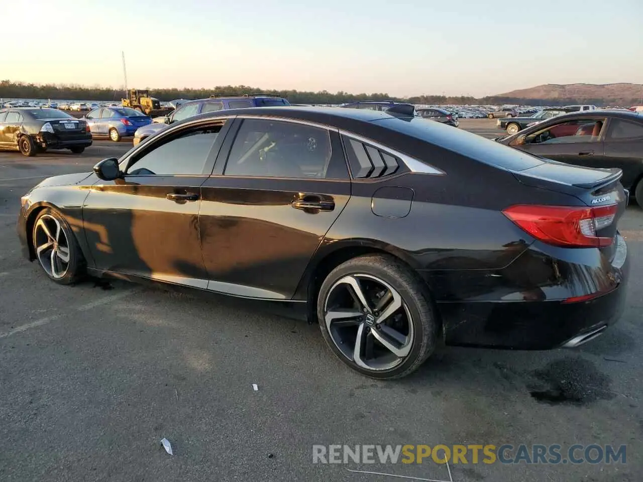2 fotografías del automóvil dañado 1HGCV1F39MA016222 HONDA ACCORD 2021