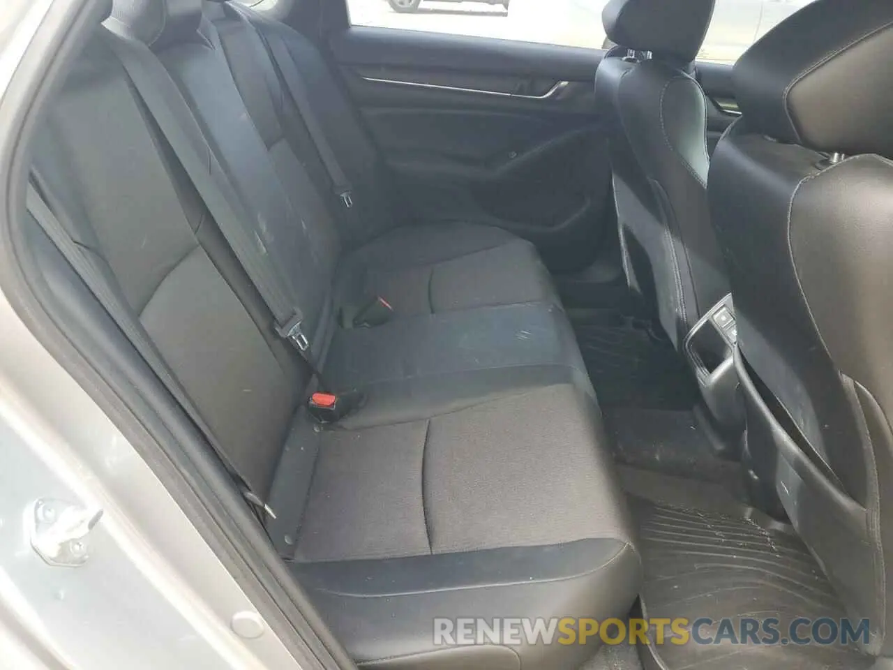 10 fotografías del automóvil dañado 1HGCV1F3XMA045194 HONDA ACCORD 2021