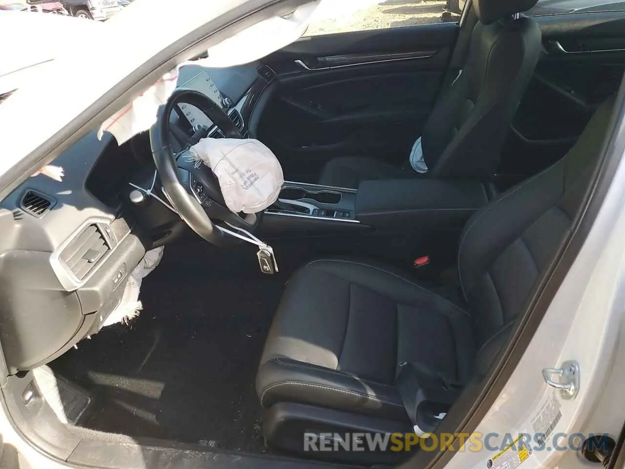 7 fotografías del automóvil dañado 1HGCV1F3XMA055322 HONDA ACCORD 2021