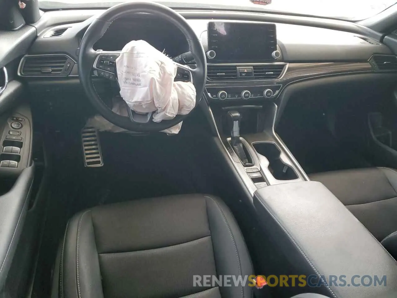 8 fotografías del automóvil dañado 1HGCV1F3XMA055322 HONDA ACCORD 2021