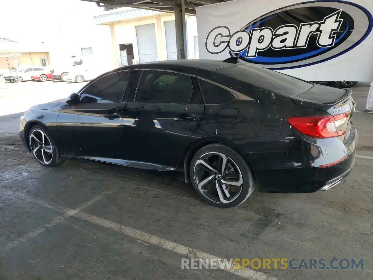 2 fotografías del automóvil dañado 1HGCV1F3XMA064747 HONDA ACCORD 2021
