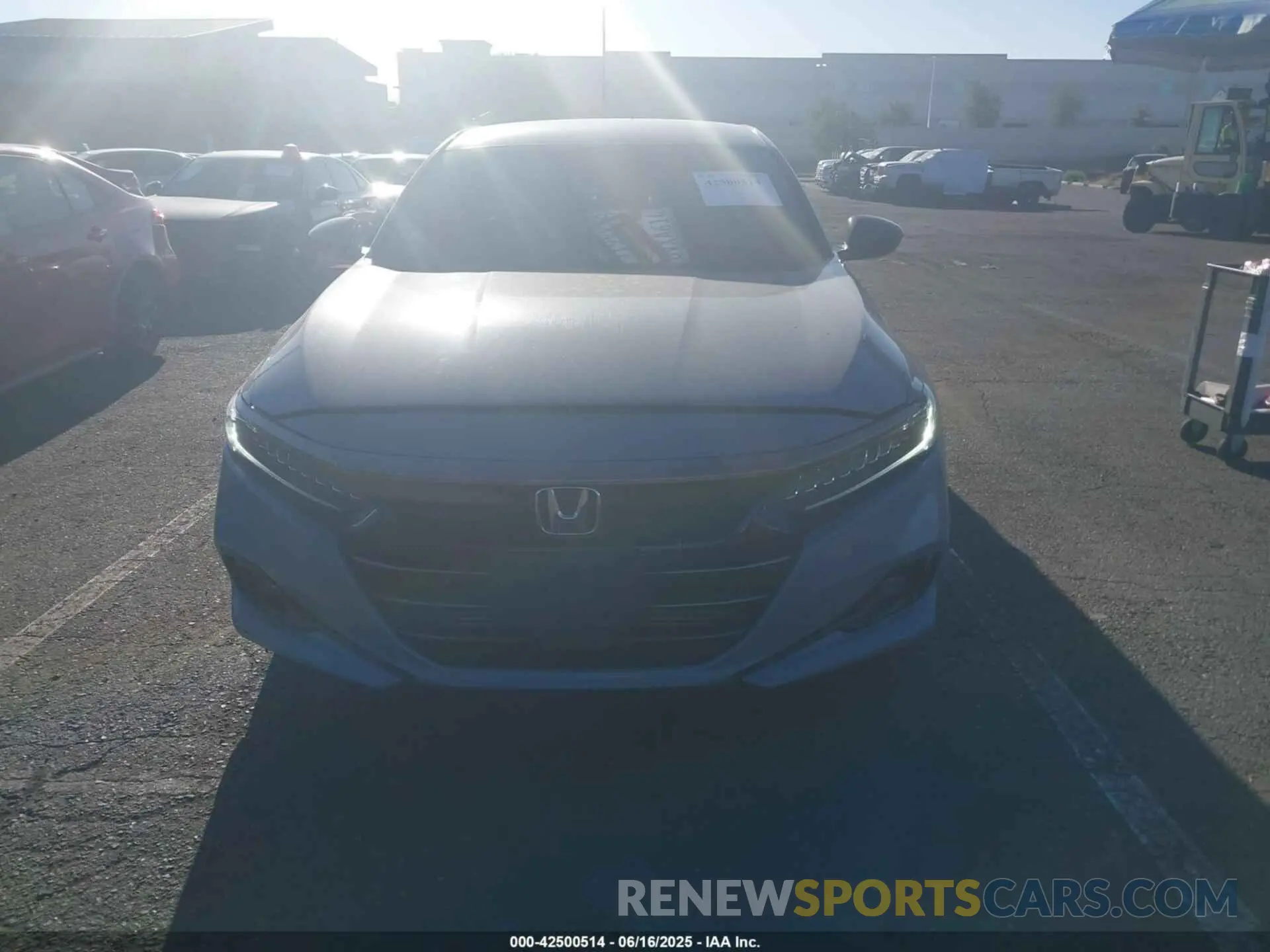 12 fotografías del automóvil dañado 1HGCV1F40MA032513 HONDA ACCORD 2021