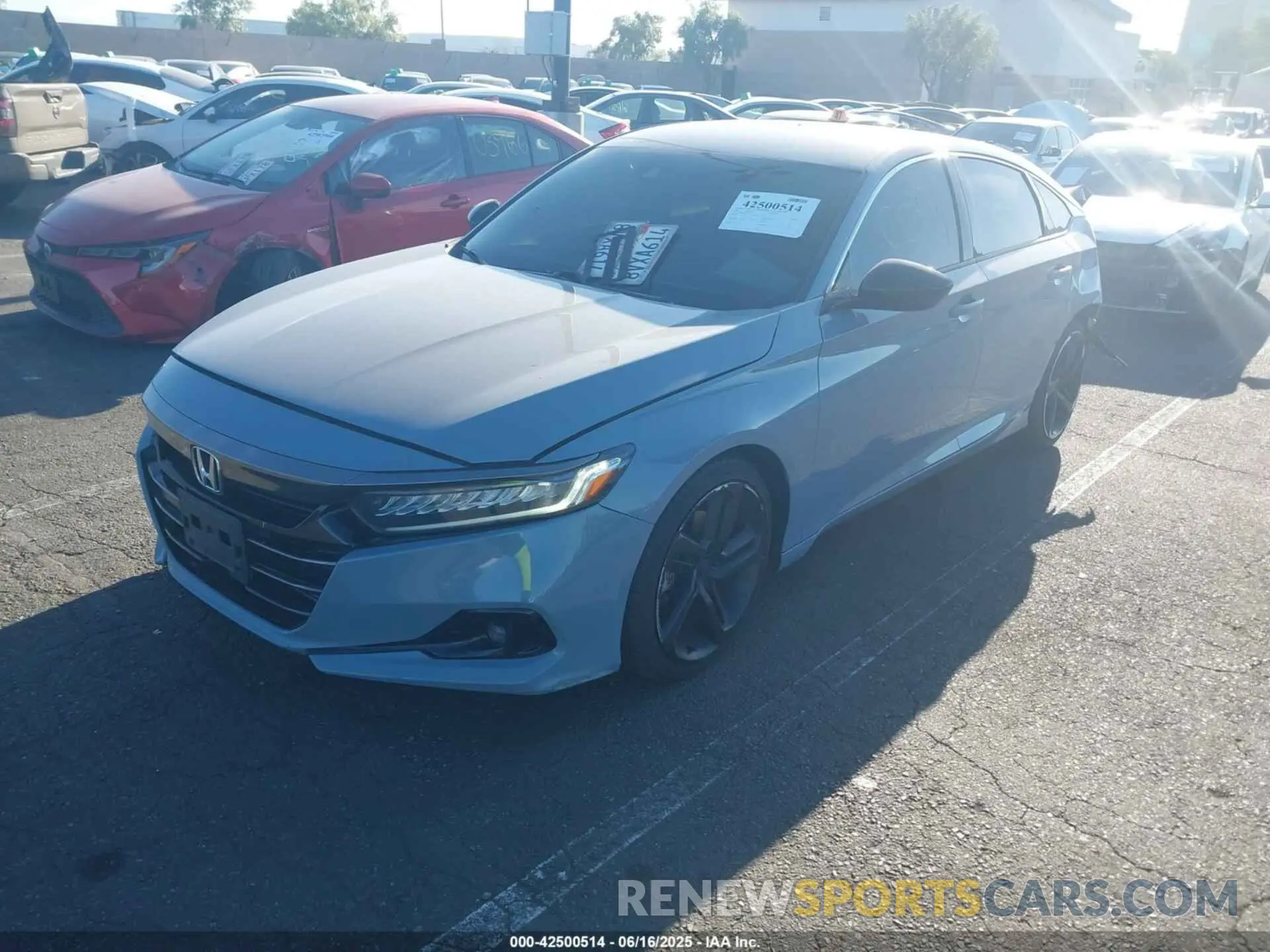 2 fotografías del automóvil dañado 1HGCV1F40MA032513 HONDA ACCORD 2021