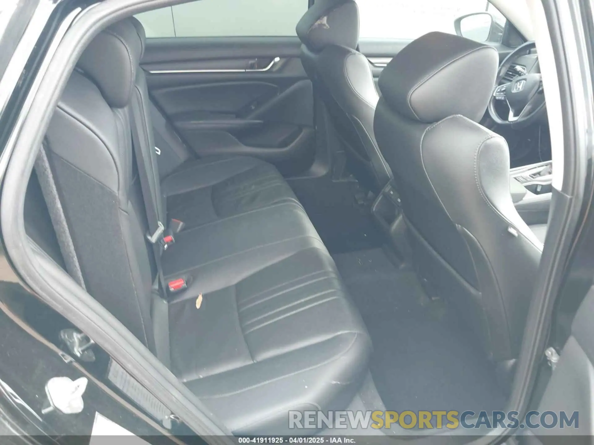 8 fotografías del automóvil dañado 1HGCV1F40MA051644 HONDA ACCORD 2021