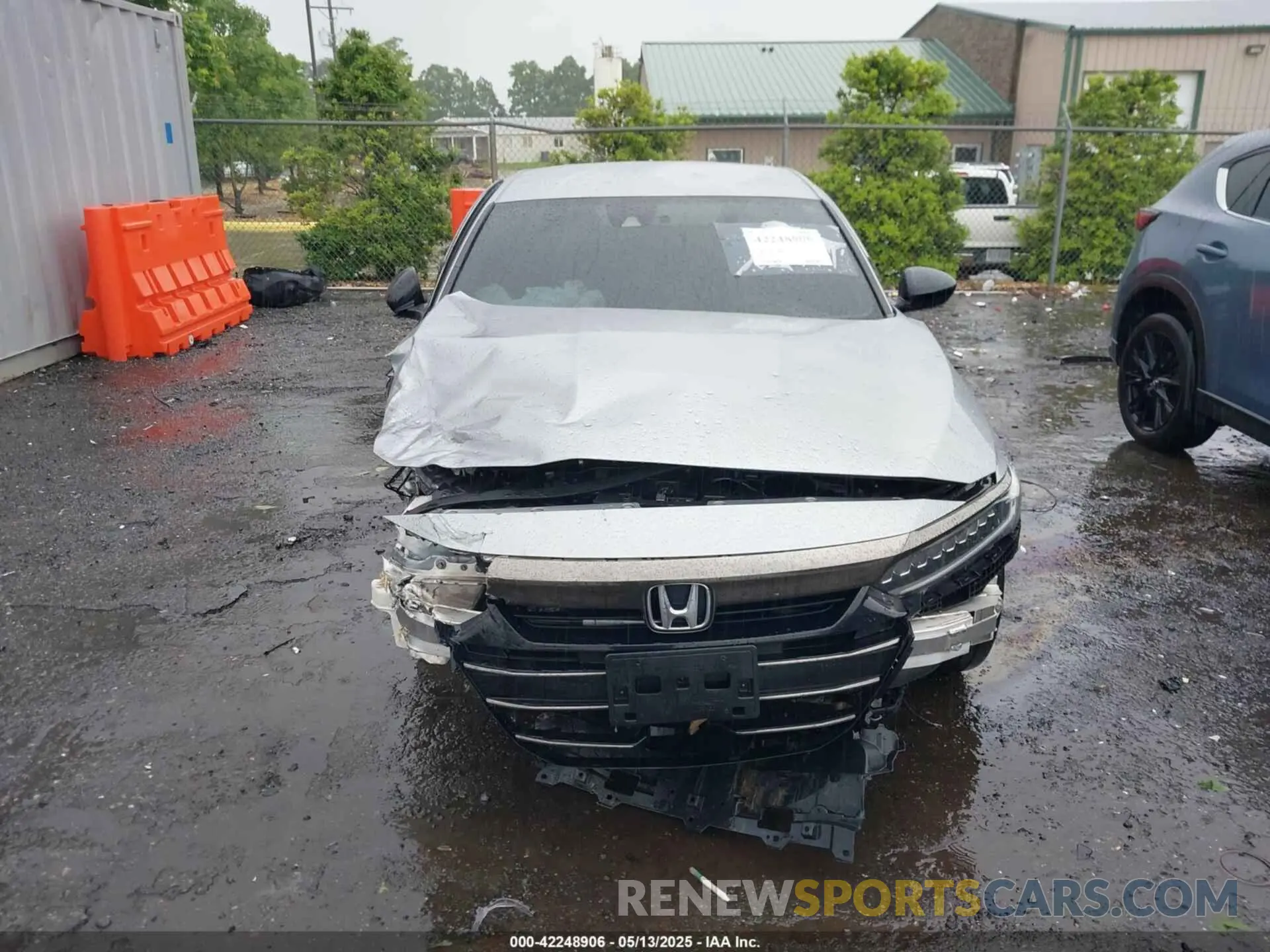 13 fotografías del automóvil dañado 1HGCV1F41MA095331 HONDA ACCORD 2021