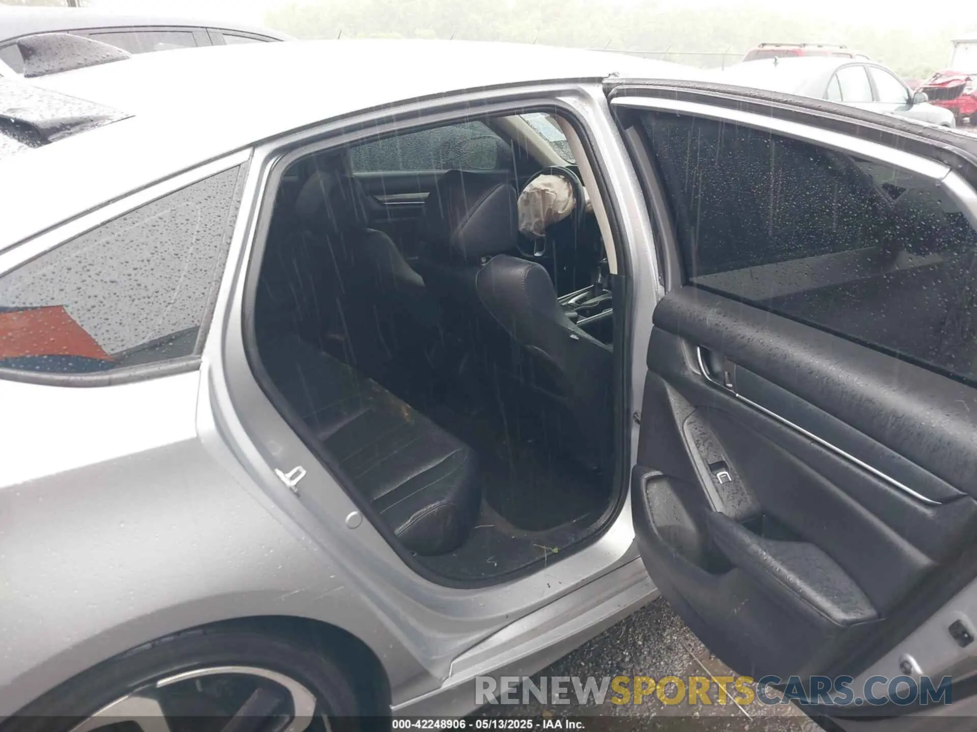 8 fotografías del automóvil dañado 1HGCV1F41MA095331 HONDA ACCORD 2021