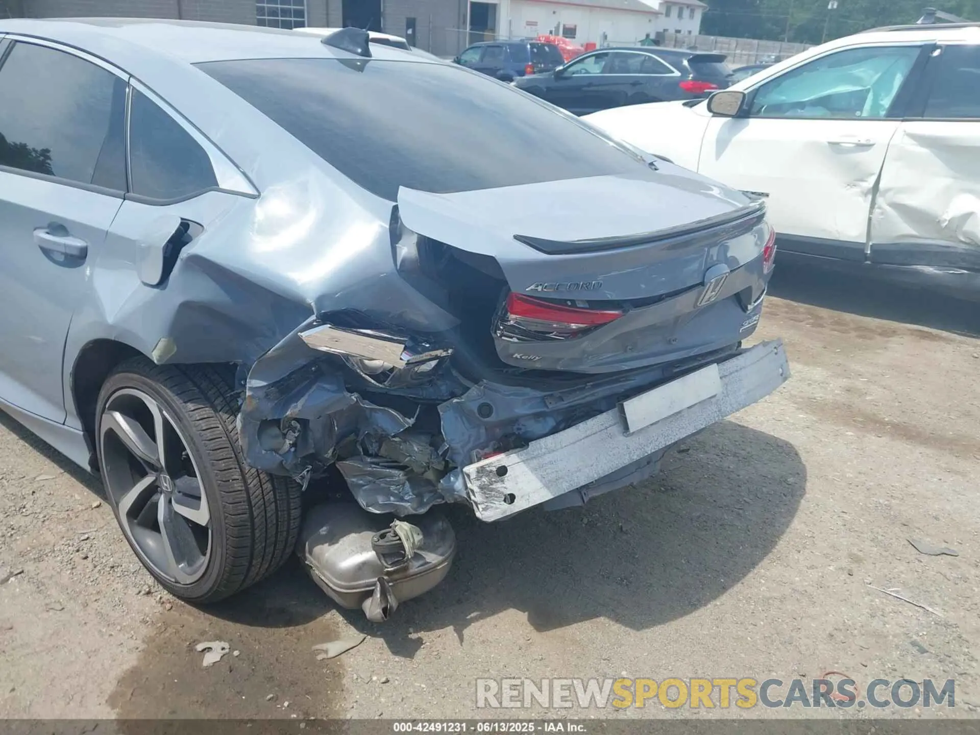 6 fotografías del automóvil dañado 1HGCV1F42MA124139 HONDA ACCORD 2021