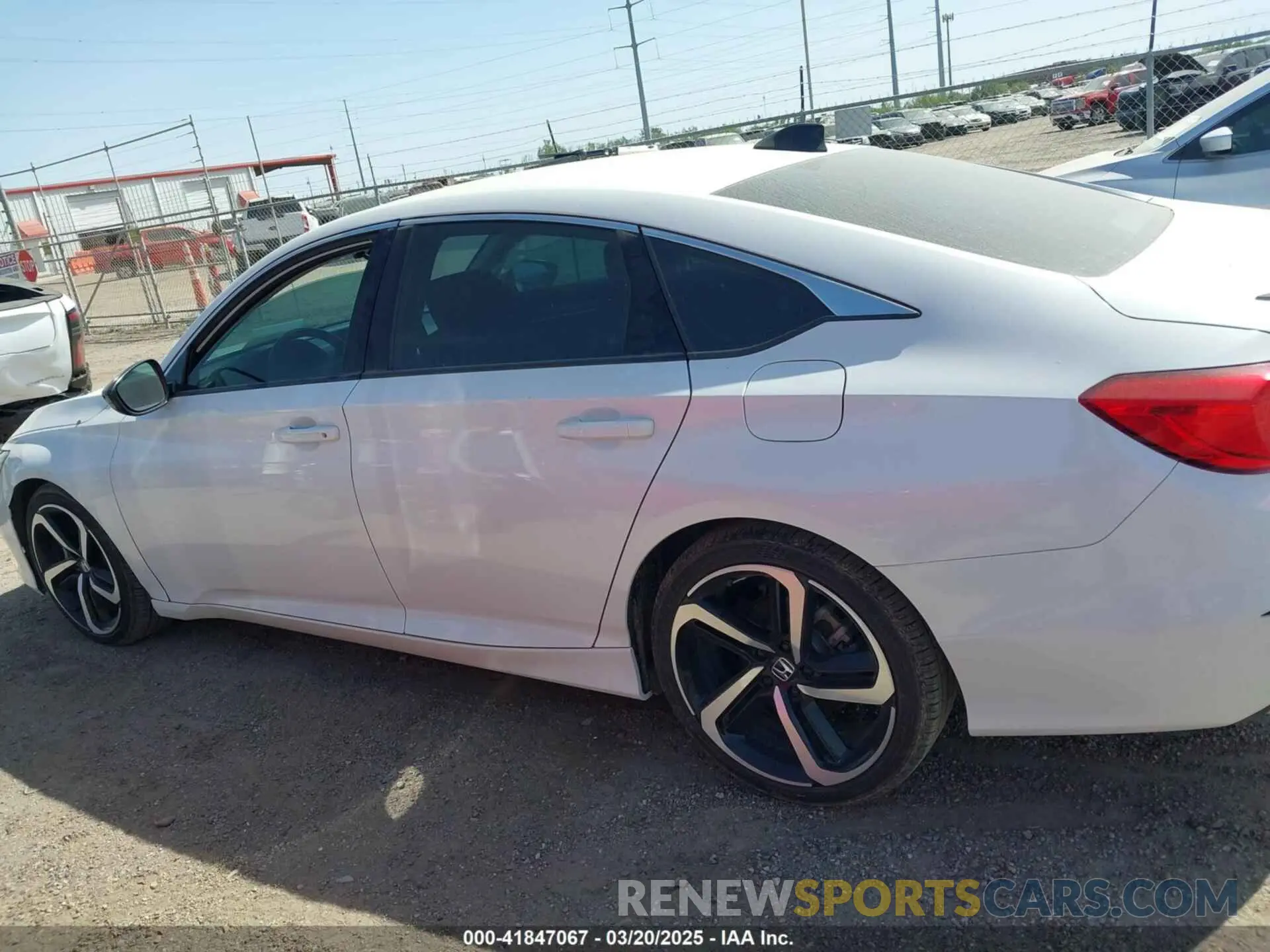 14 fotografías del automóvil dañado 1HGCV1F44MA071430 HONDA ACCORD 2021