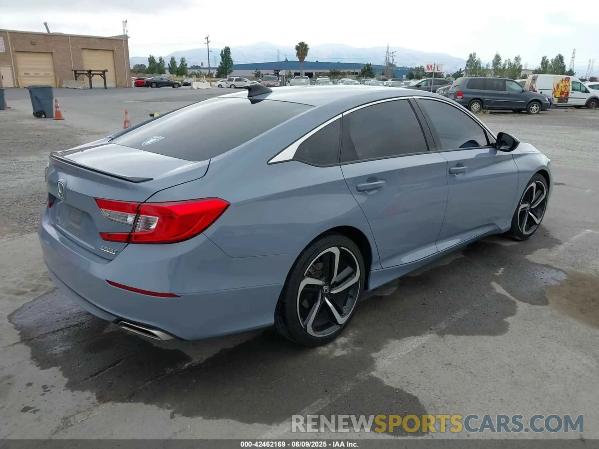 4 fotografías del automóvil dañado 1HGCV1F46MA088066 HONDA ACCORD 2021